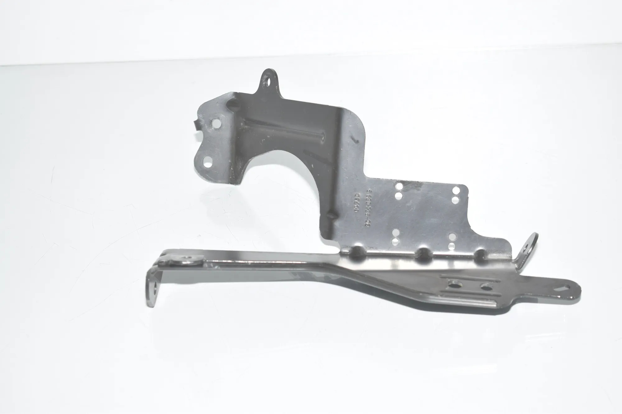 Bracket – OEM 6820736 · BMW BMW 3 (G20, G28) 2019