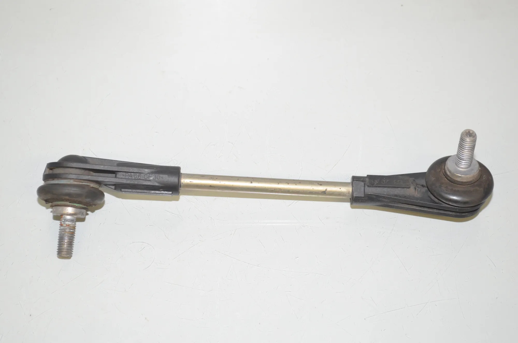 Front Right Stabilizer Link – OEM 6862858 · BMW BMW i3 (I01) 2020