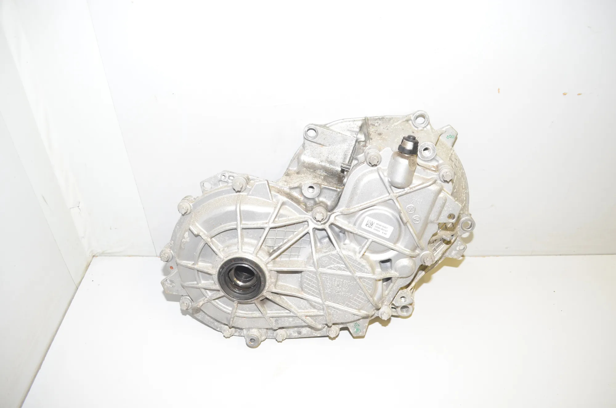 Gearbox – OEM 7613560 · BMW BMW i3 (I01) 2020