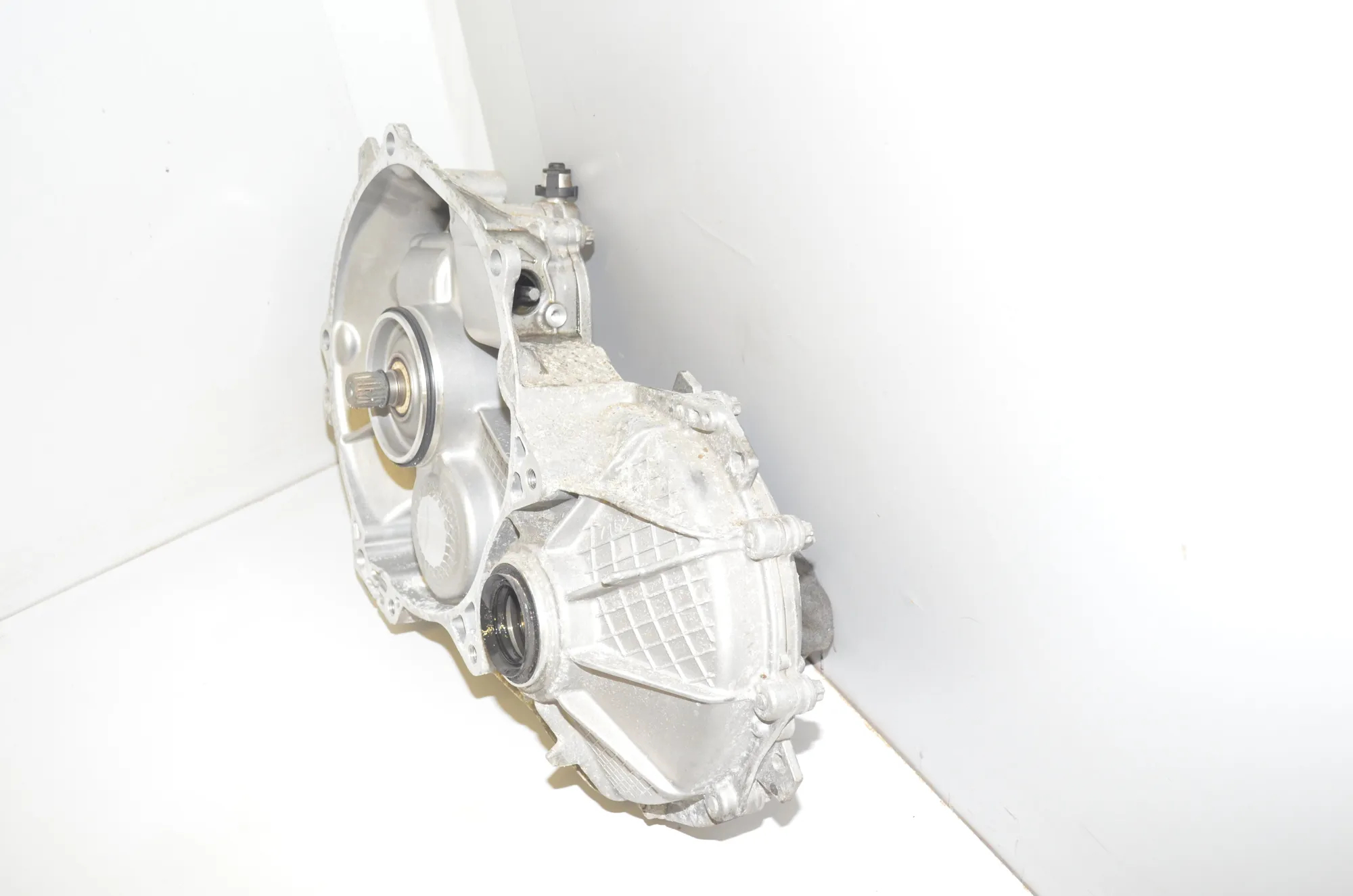 Gearbox – OEM 7613560 · BMW BMW i3 (I01) 2020 – 3