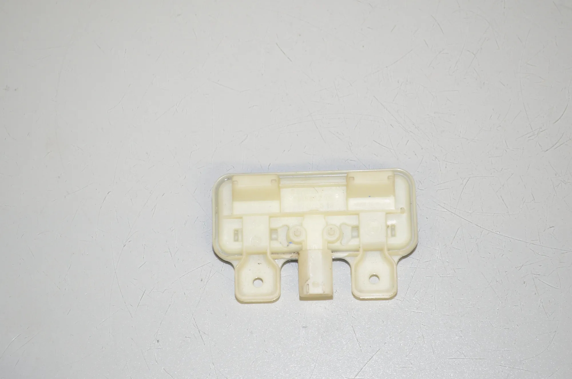 Tailgate Open Switch – OEM 7315602 · BMW BMW i3 (I01) 2020 – 2