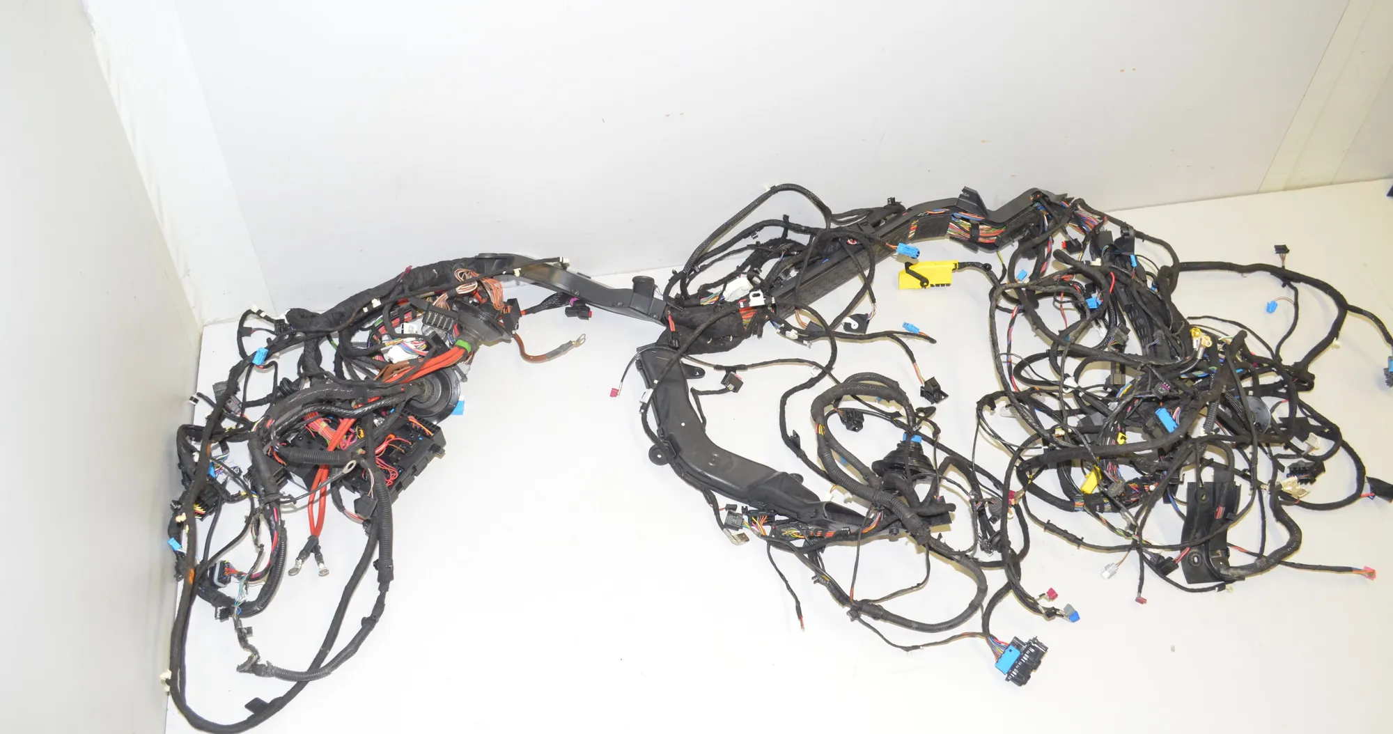 Cable Harness – OEM J095584 · BMW BMW i3 (I01) 2020 – 3