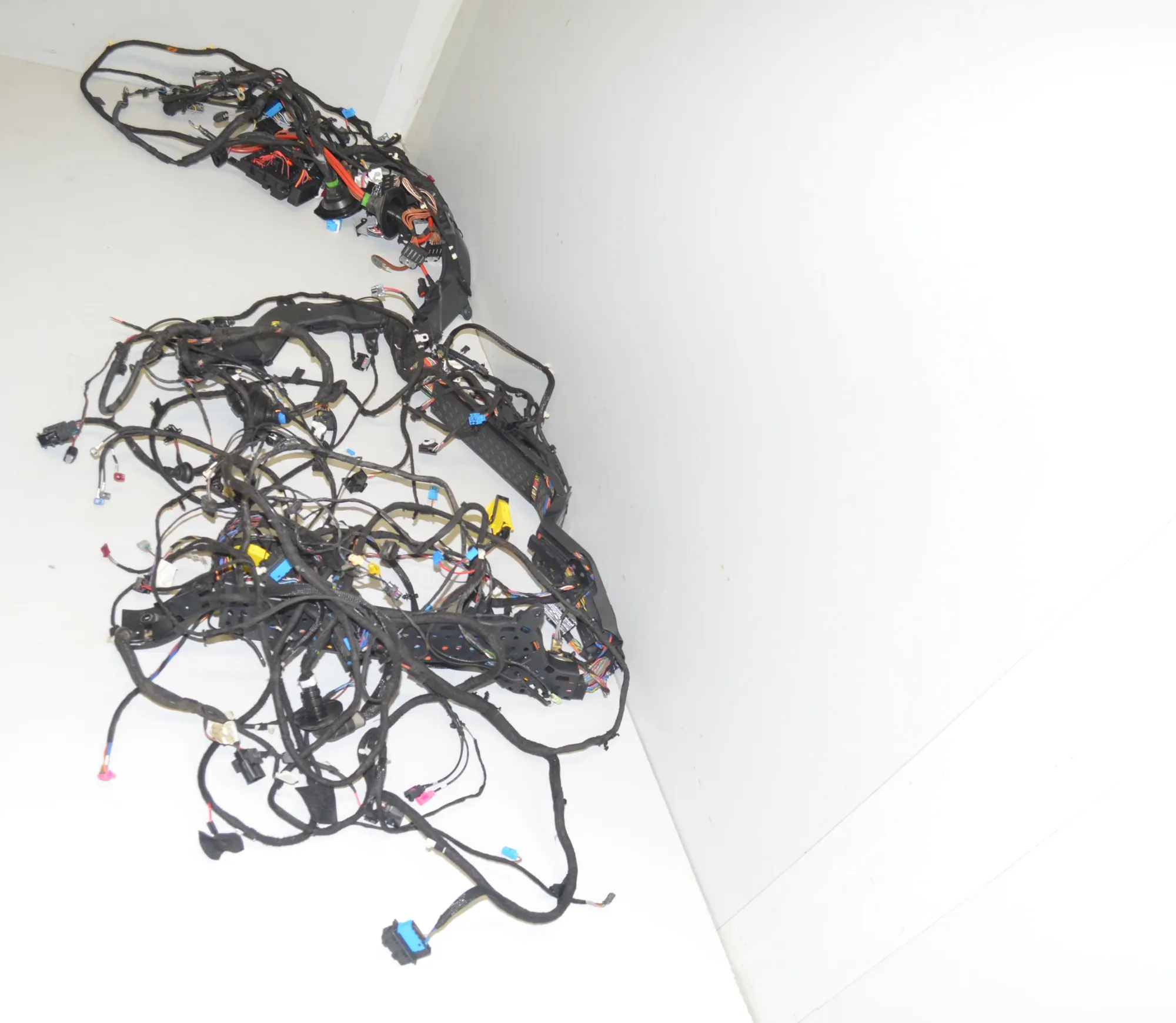 Cable Harness – OEM J095584 · BMW BMW i3 (I01) 2020 – 2