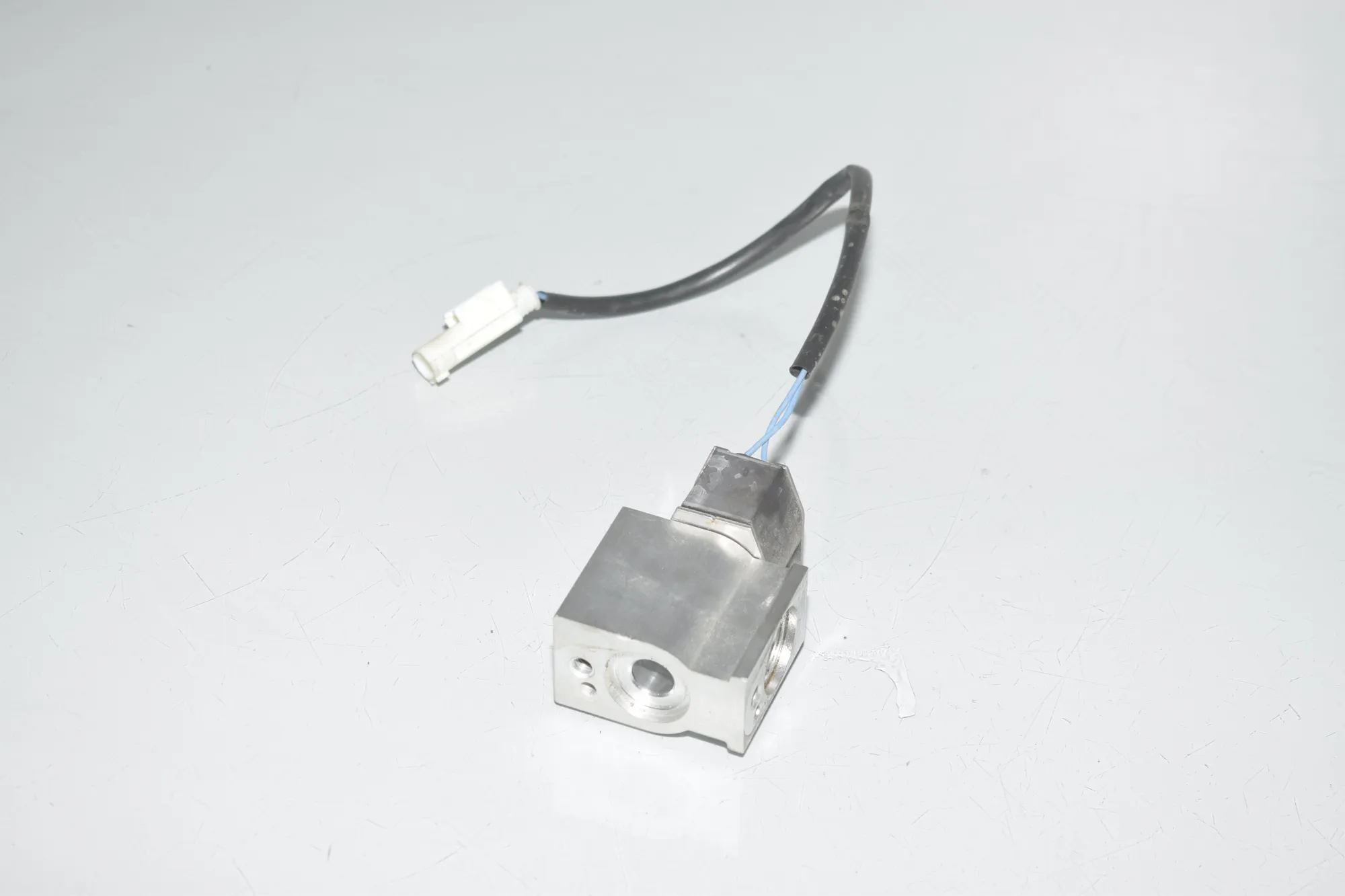 Other Control Units – OEM 9292570 · BMW BMW i3 (I01) 2020 – 4