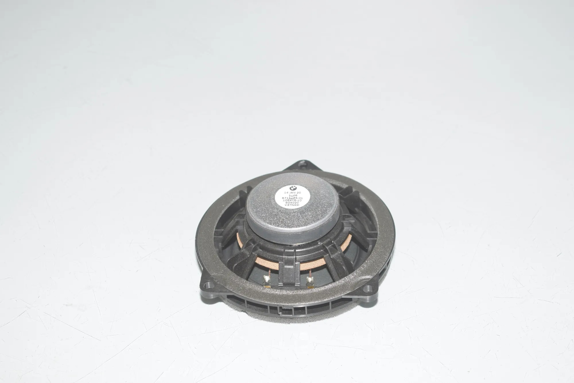 Front Left Door Speaker – OEM 8715685 · BMW BMW i3 (I01) 2020 – 3