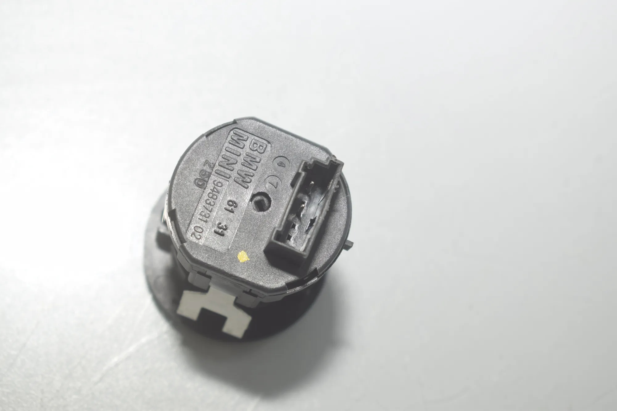 SRS Switch – OEM 9483731 · BMW BMW i3 (I01) 2020 – 5