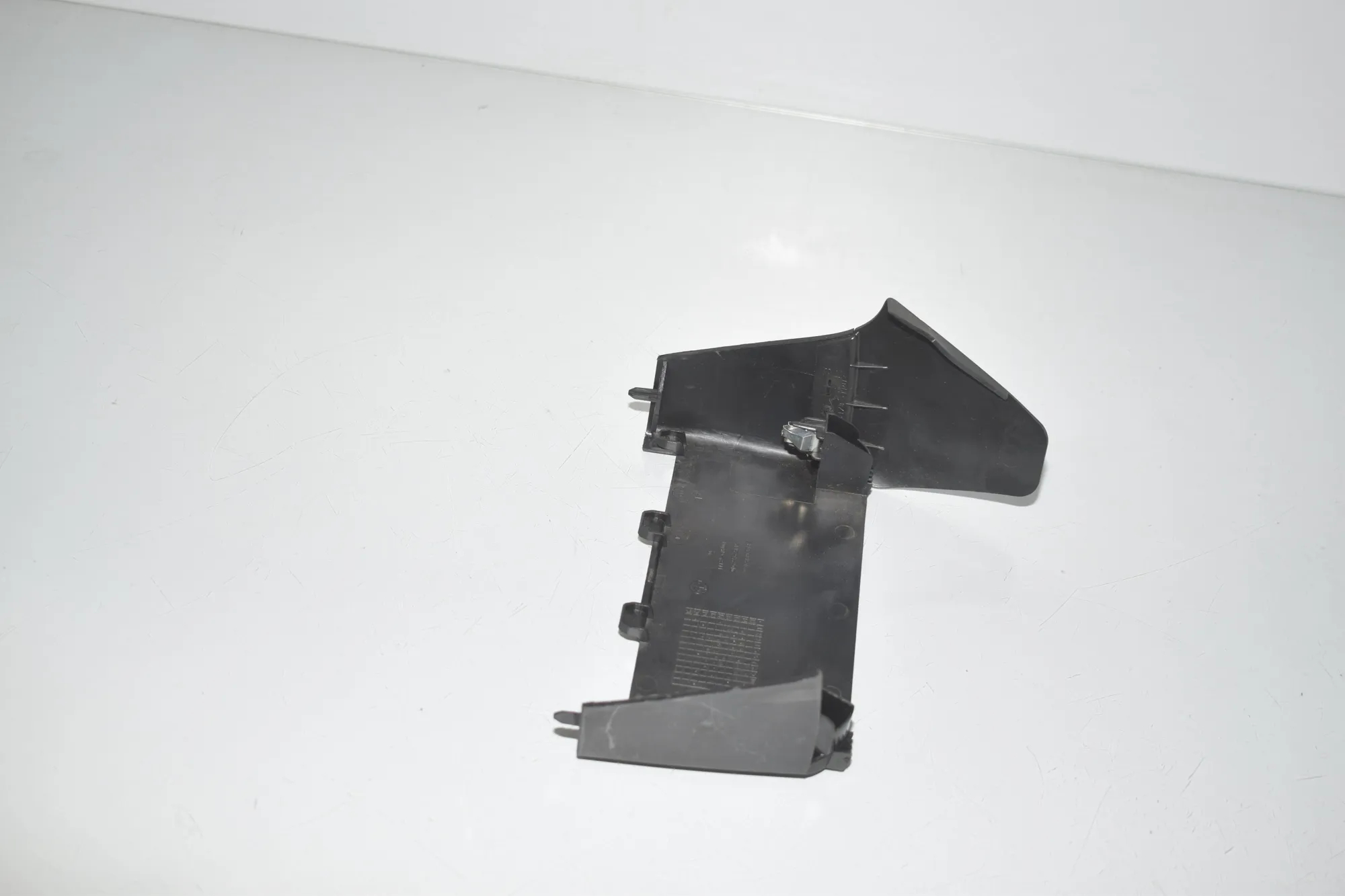 Steering Mechanism Trim – OEM 9282940 · BMW BMW i3 (I01) 2020 – 3