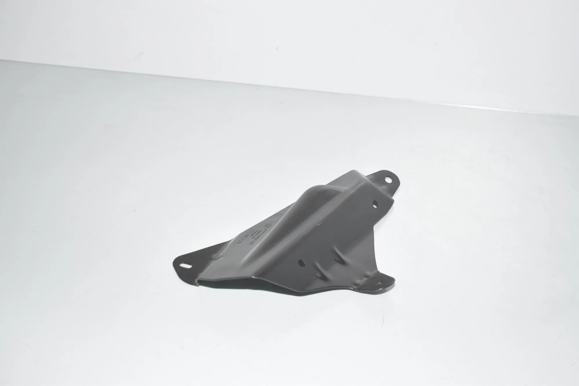 Bracket – OEM 7288502 · BMW BMW i3 (I01) 2020 – 5