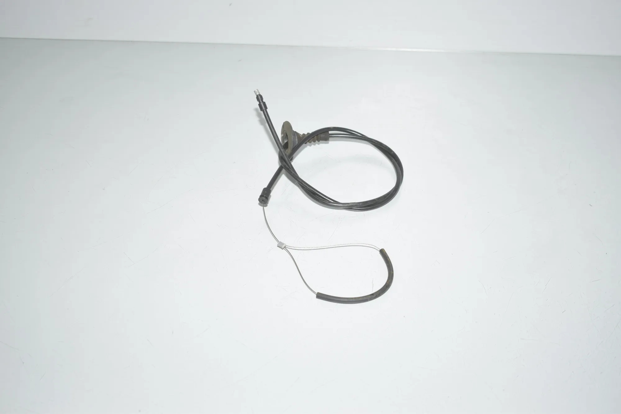 Bonnet Lock Cable – OEM 7299165 · BMW BMW i3 (I01) 2020 – 2