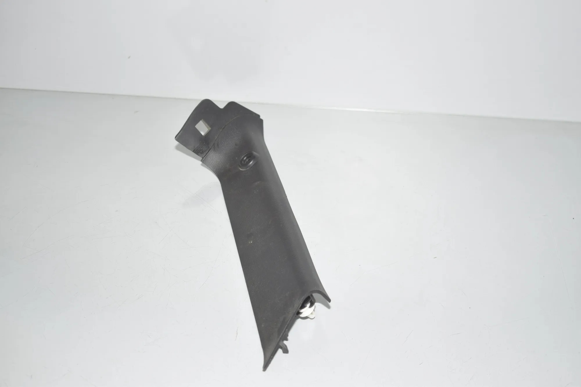Tailgate Bootlid Trim – OEM 7315765 · BMW BMW i3 (I01) 2020 – 2