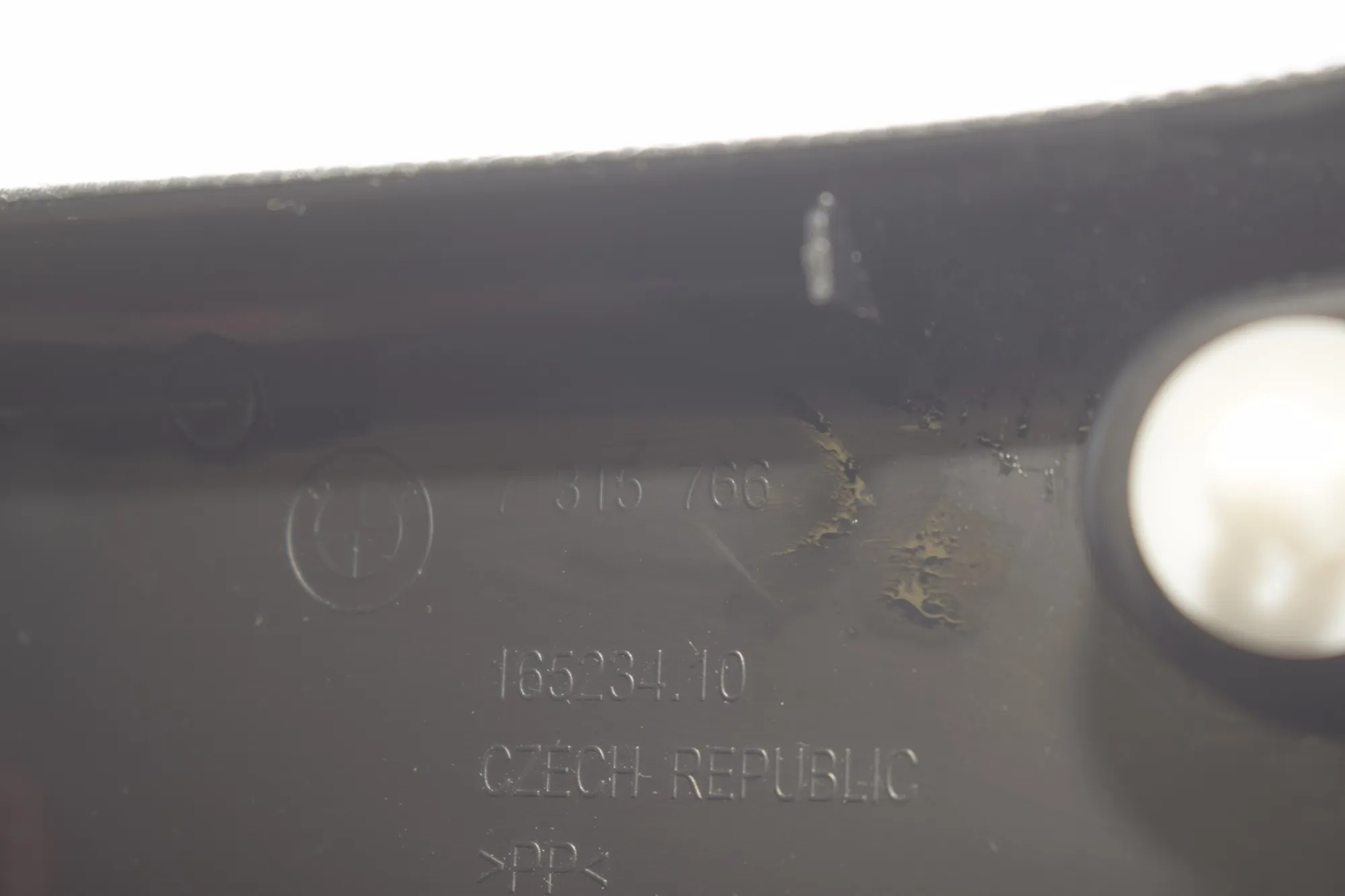 Tailgate Bootlid Trim – OEM 7315766 · BMW BMW i3 (I01) 2020 – 4