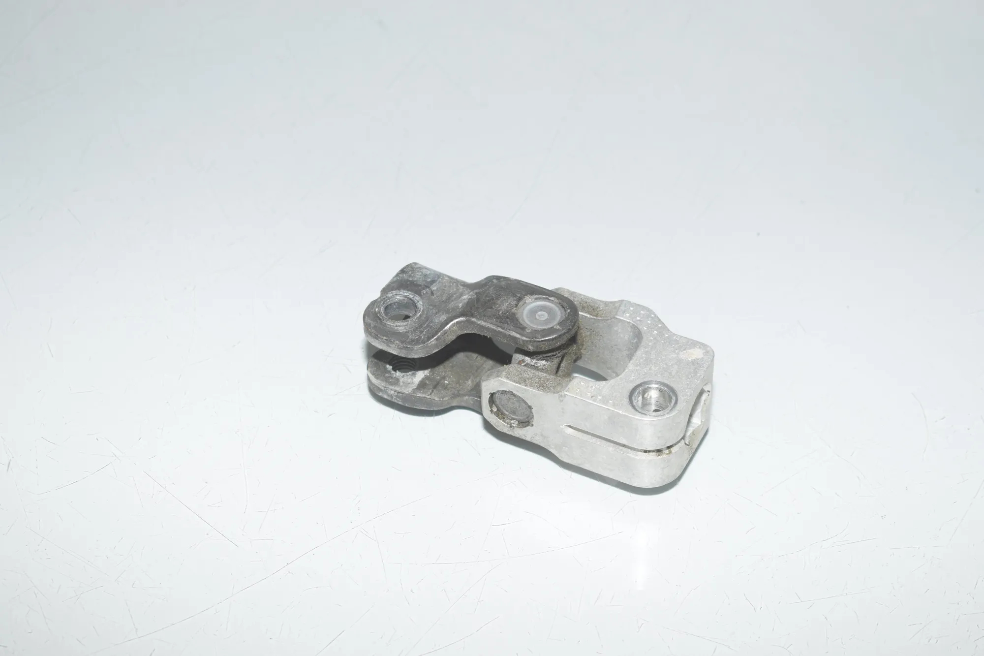 Steering Column Shaft Joint – OEM 6864587 · BMW BMW i3 (I01) 2020 – 2