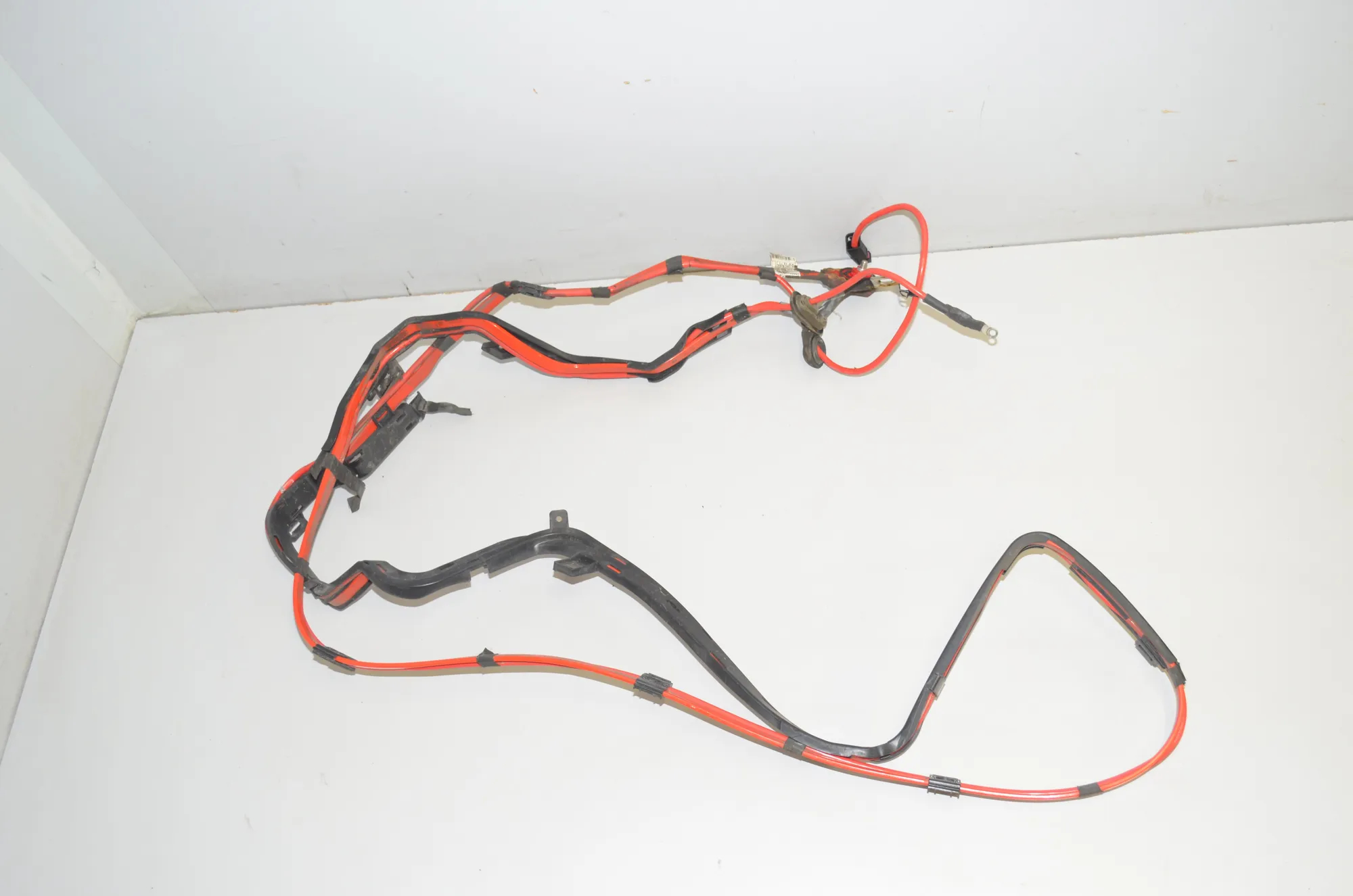 Positive Battery Cable – OEM 9325570 · BMW 3 (F30, F80) 330 d 2013
