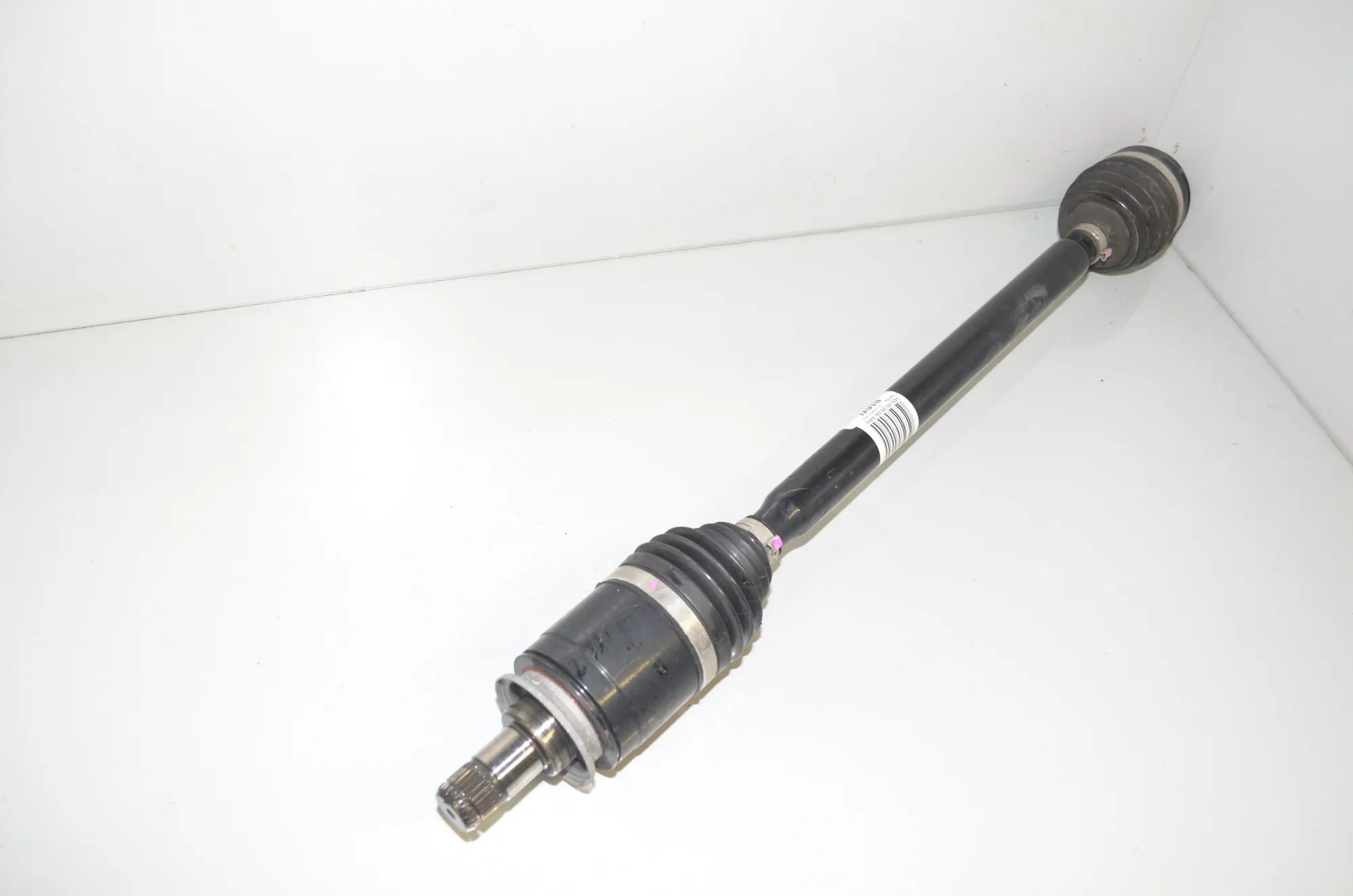 Rear Right Driveshaft – OEM 7641212 · BMW BMW i3 (I01) 2020 – 3