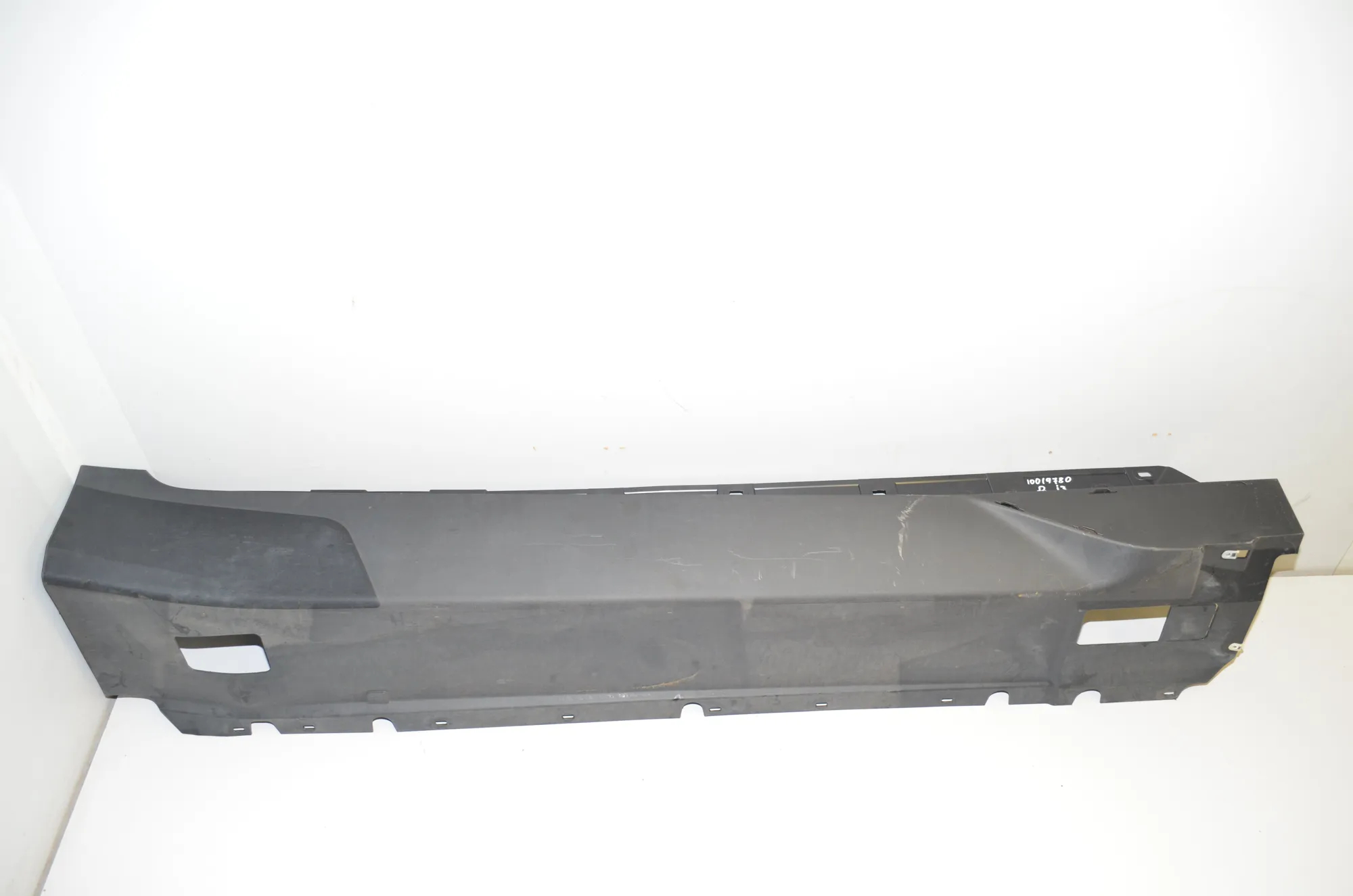 Right Side Sideskirt – OEM 7368598 · BMW BMW i3 (I01) 2020