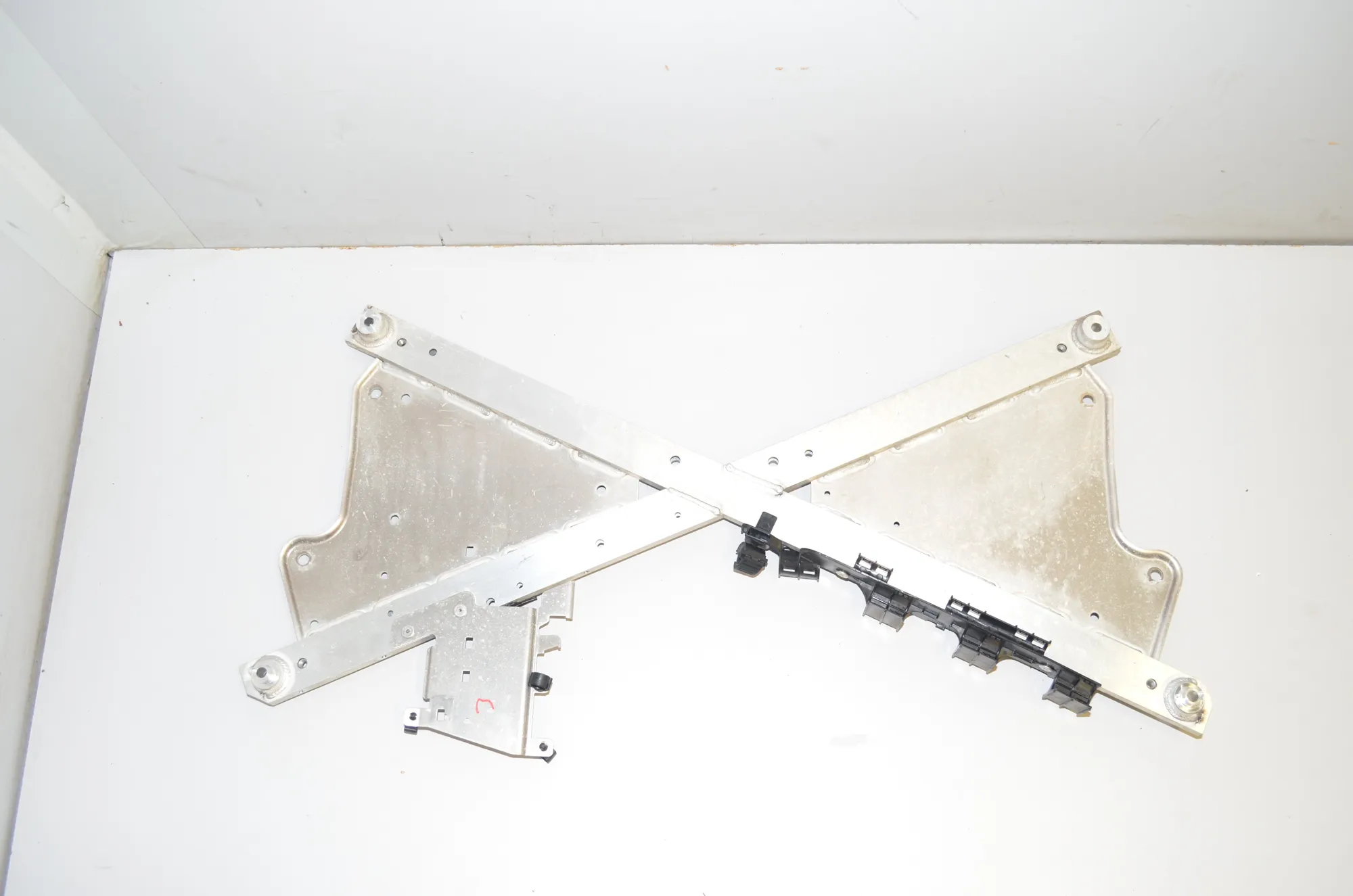Other Underbody Cover – OEM 6879520 · BMW BMW i3 (I01) 2020 – 2