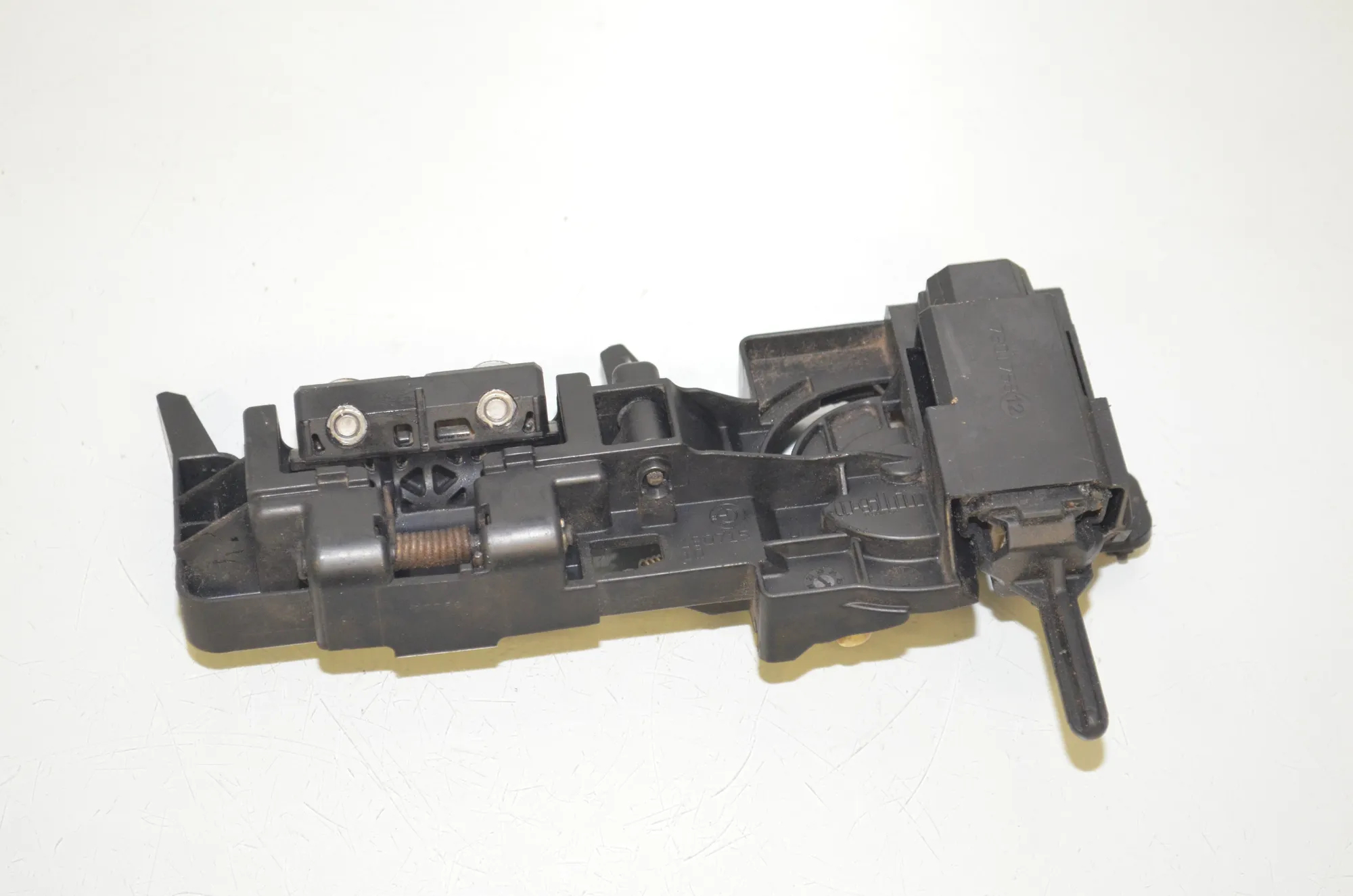 Rear Right Door Interior Handle Frame – OEM 7301758 · BMW BMW i3 (I01) 2020 – 3