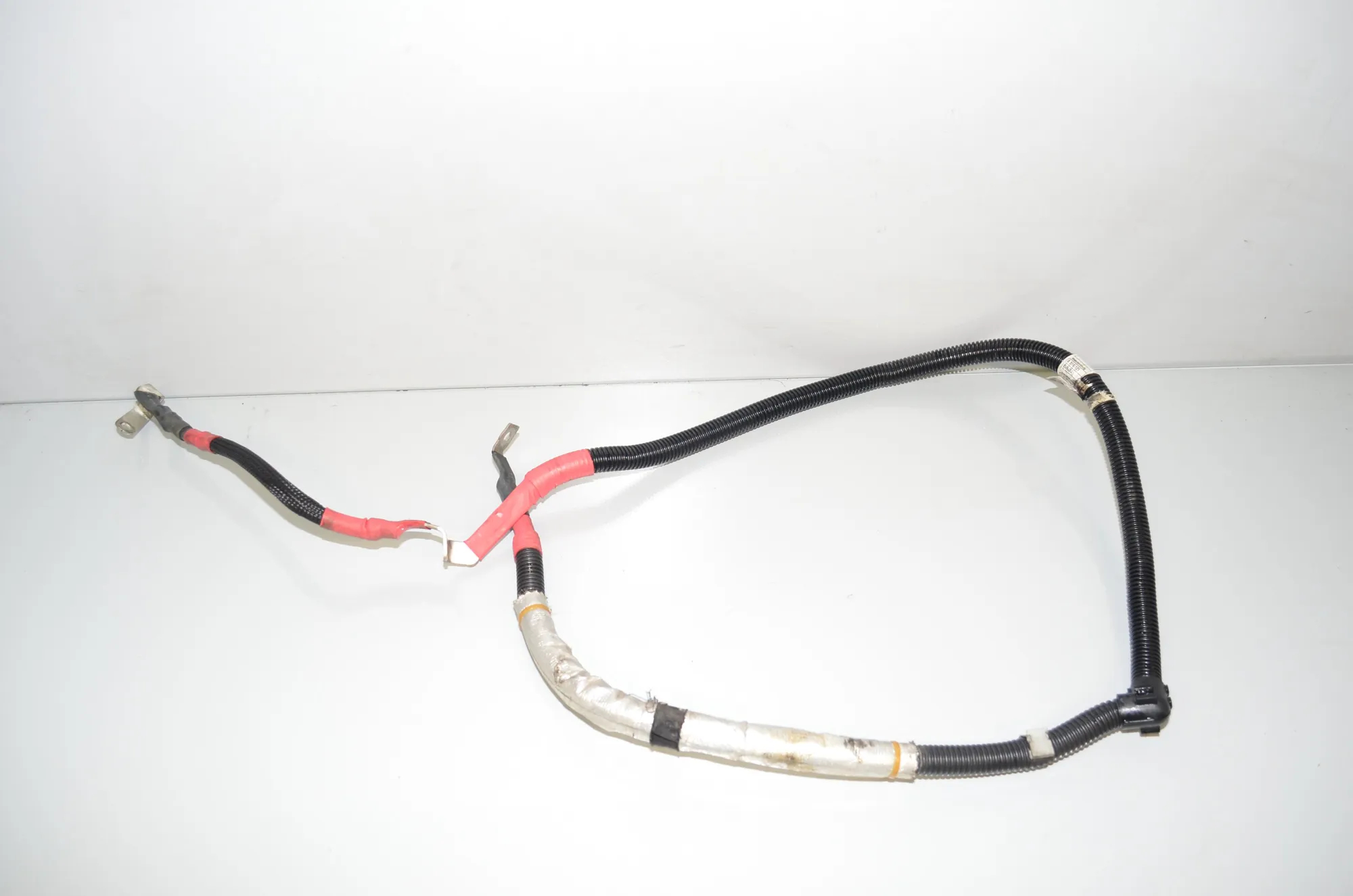 Positive Battery Cable – OEM 8516122 · BMW X6 (F16, F86) M 50 d 2016 – 3