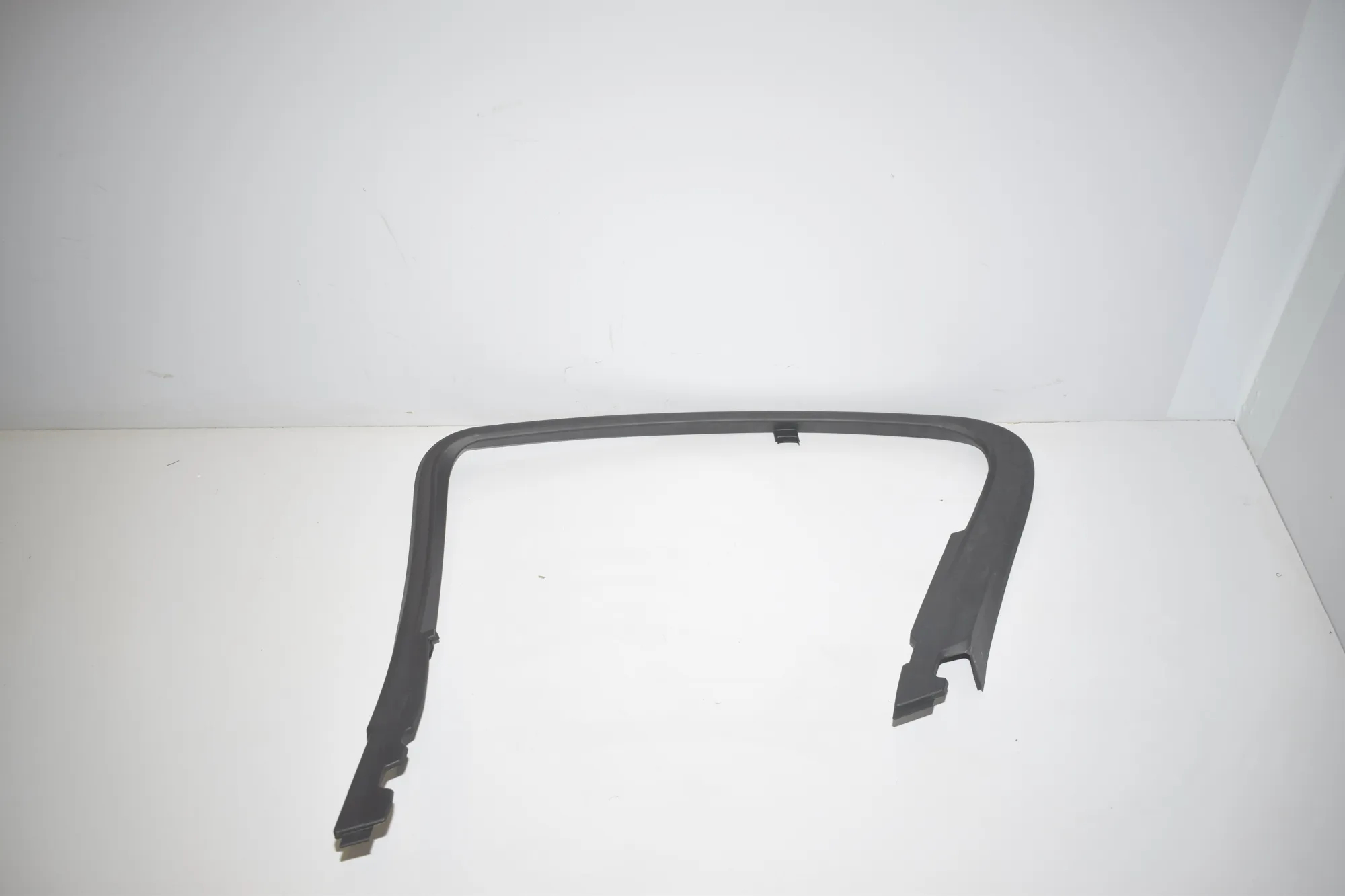 Rear Right Door Panel Trim – OEM 7384928 · BMW 5 (G30) (2016 - -) 520 i 2018