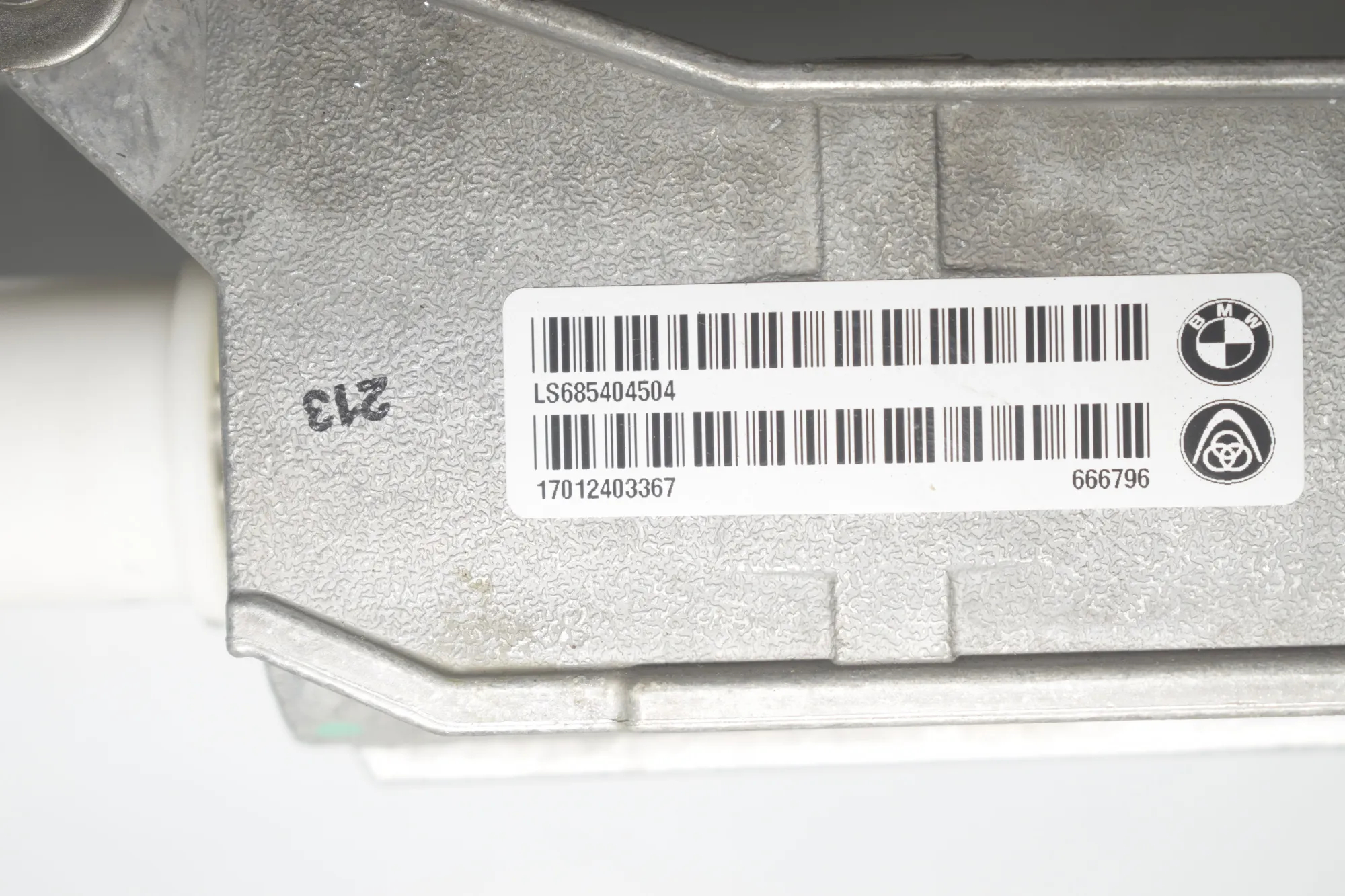 Steering Wheel Adjustment Mechanism – OEM 6854045 · BMW X4 (F26) xDrive 30 d 2017 – 5