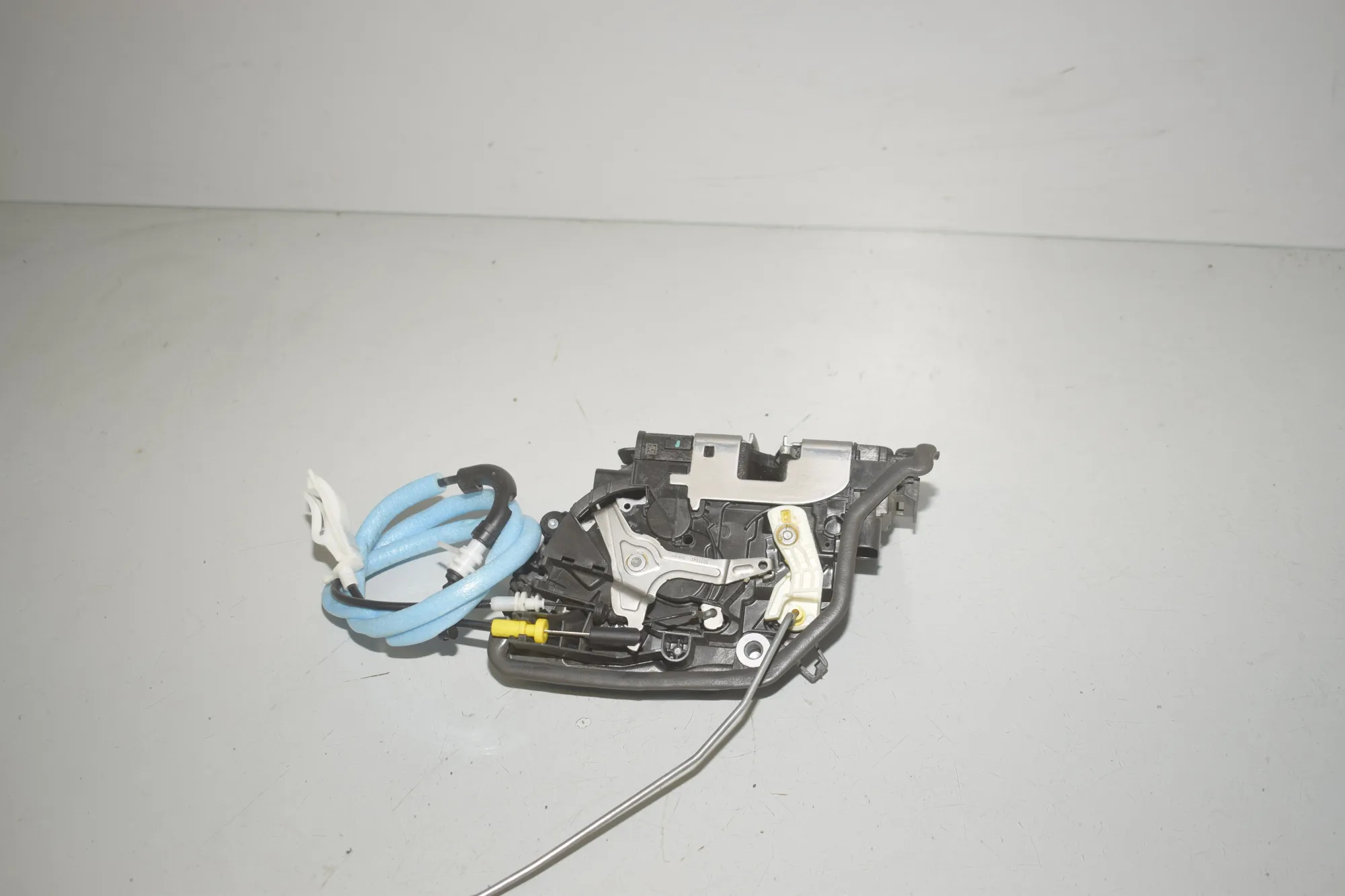 Rear Left Door Lock – OEM 7362785 · BMW X5 (F15, F85) xDrive 30 d 2015 – 3