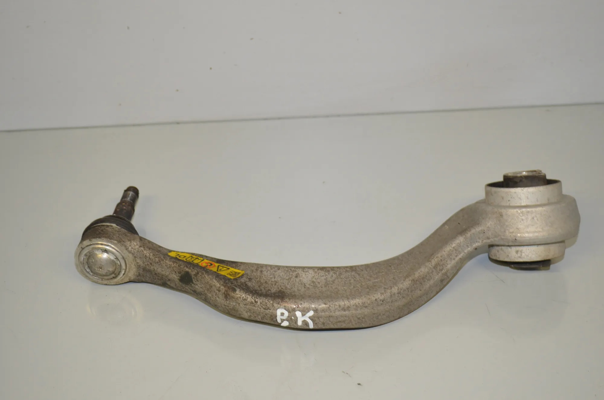 Front Left Curved Control Arm – OEM 6861157 · BMW 5 (G30) (2016 - -) M 550 i xDrive 2017