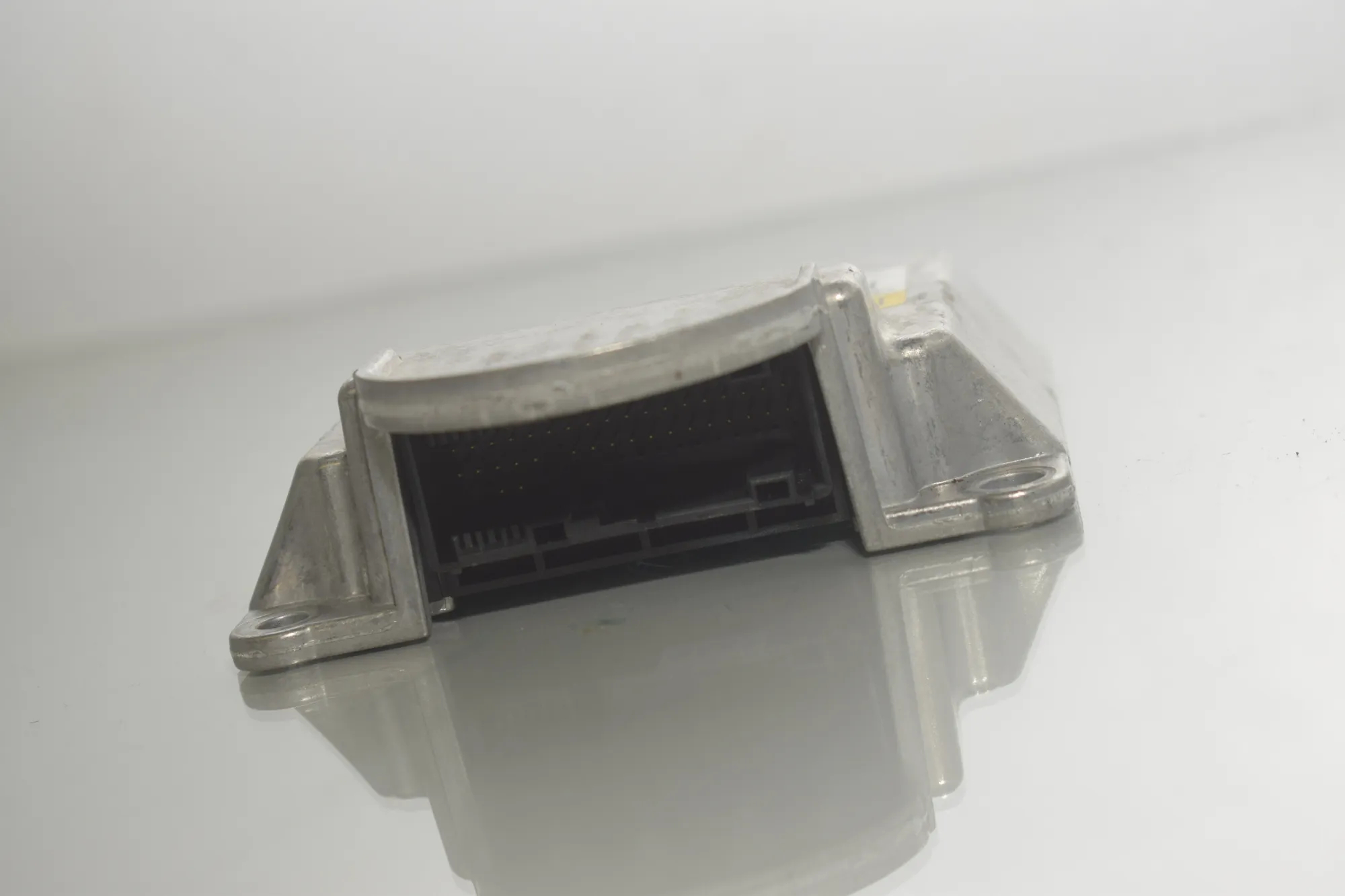 SRS Control Unit – OEM 34526850788 · BMW 5 Touring (F11) 530 d 2012 – 3