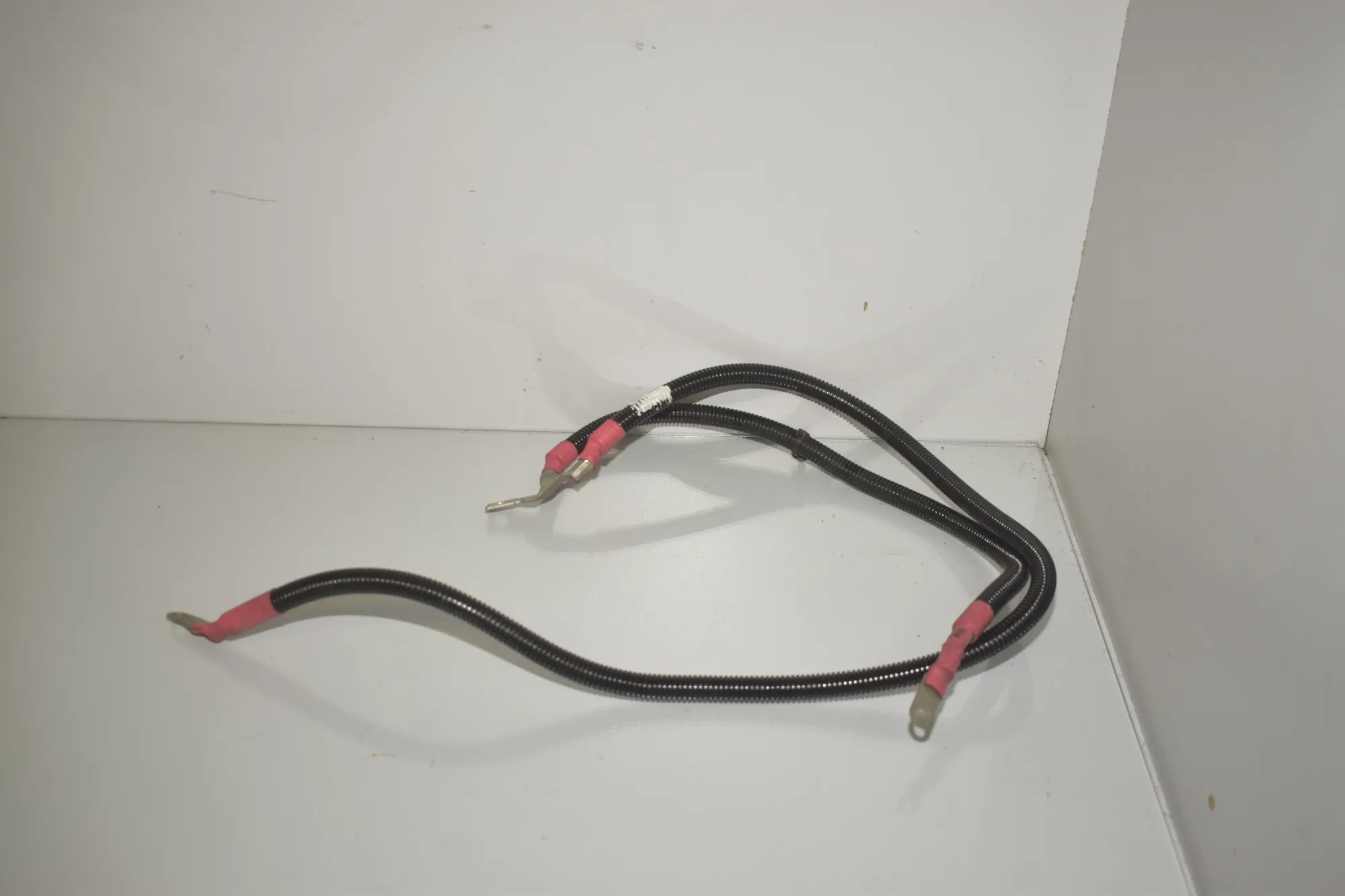 Positive Battery Cable · BMW 5 Touring (F11) 523 i 2011 – 2