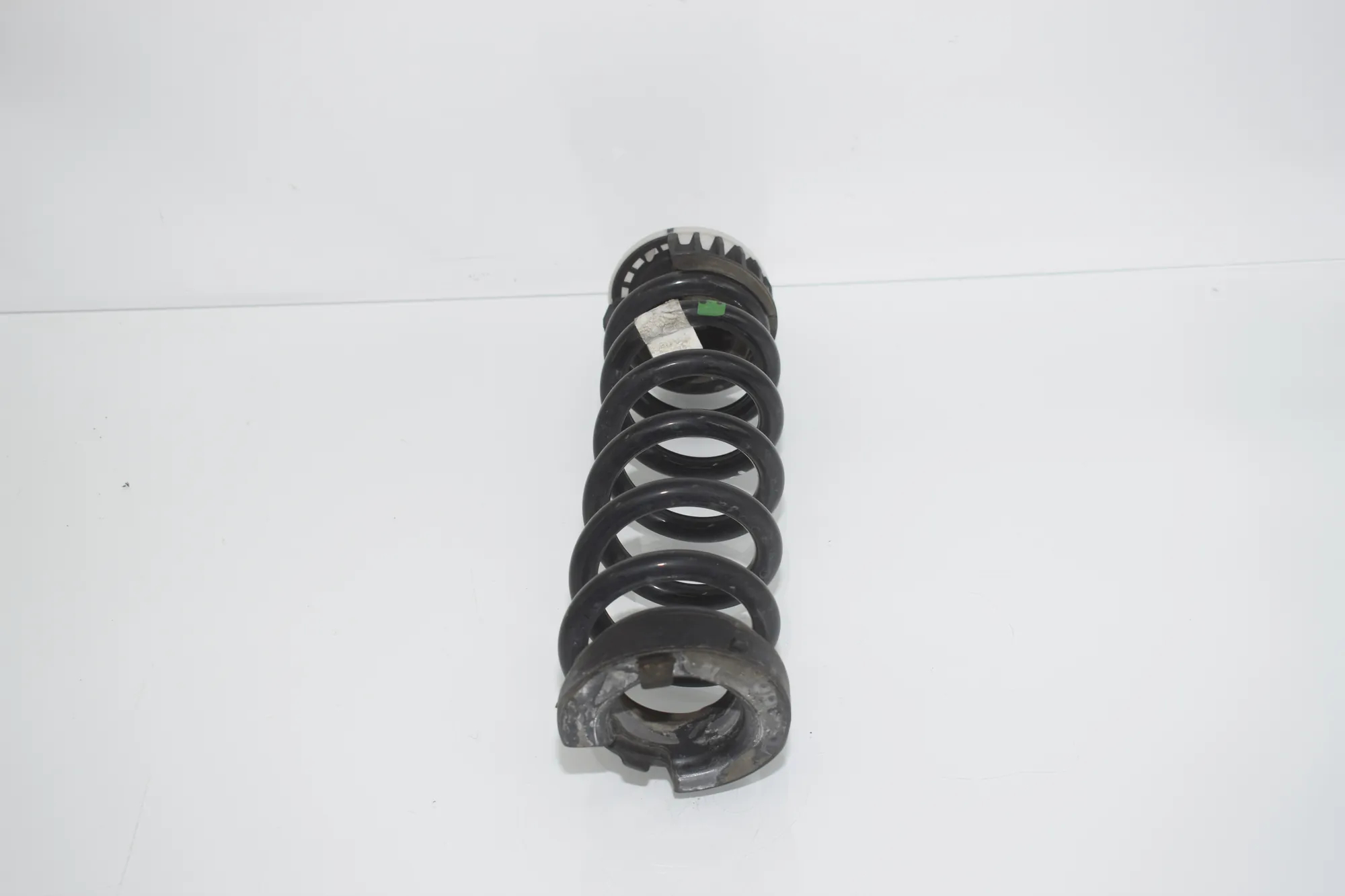 Rear Right Coil Spring – OEM 8843280 · BMW BMW 2 Coupe (G42, G87) 2021 – 2