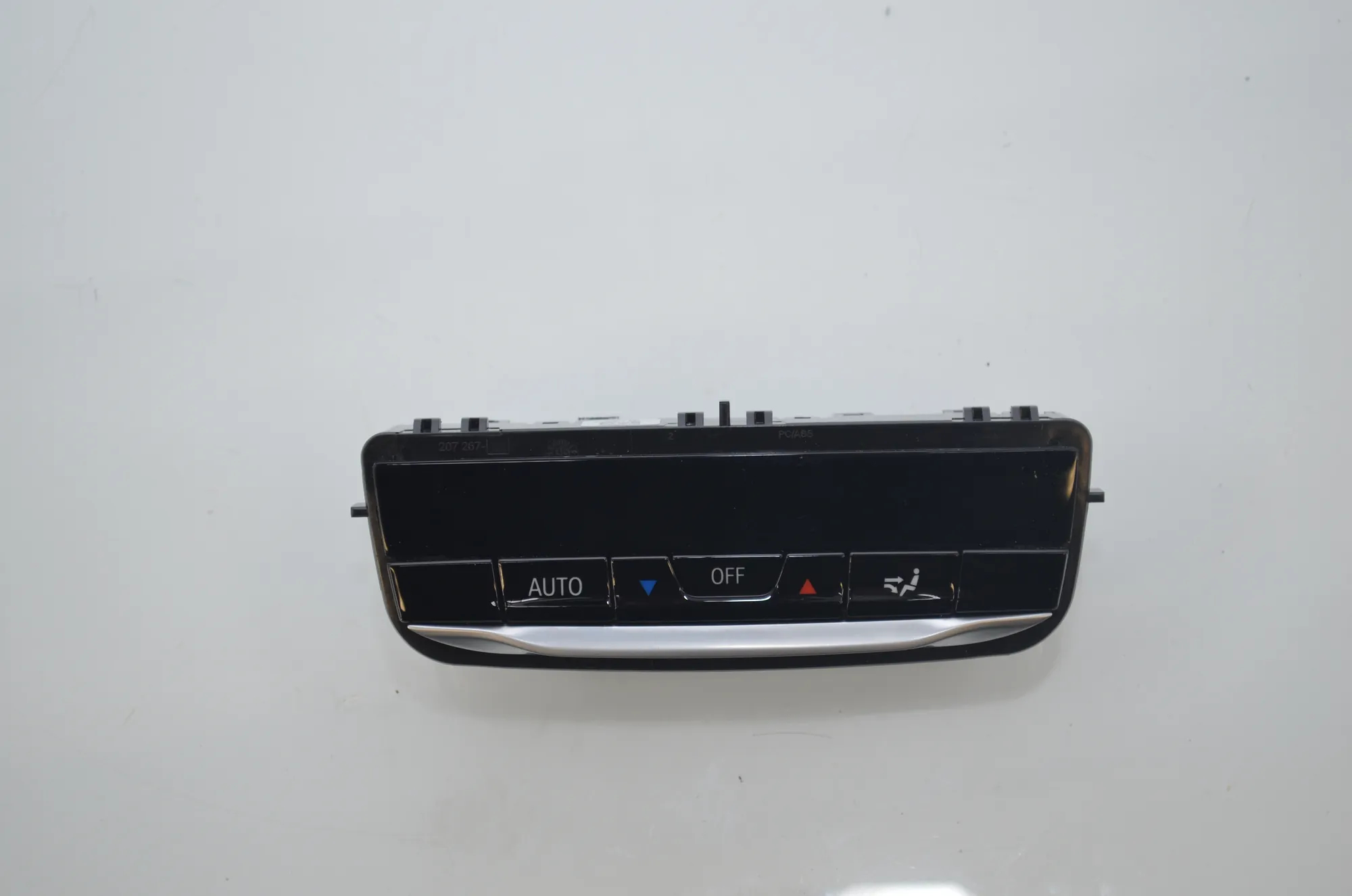 Climate Control Unit – OEM 9493012 · BMW BMW 2 Coupe (G42, G87) 2021 – 2