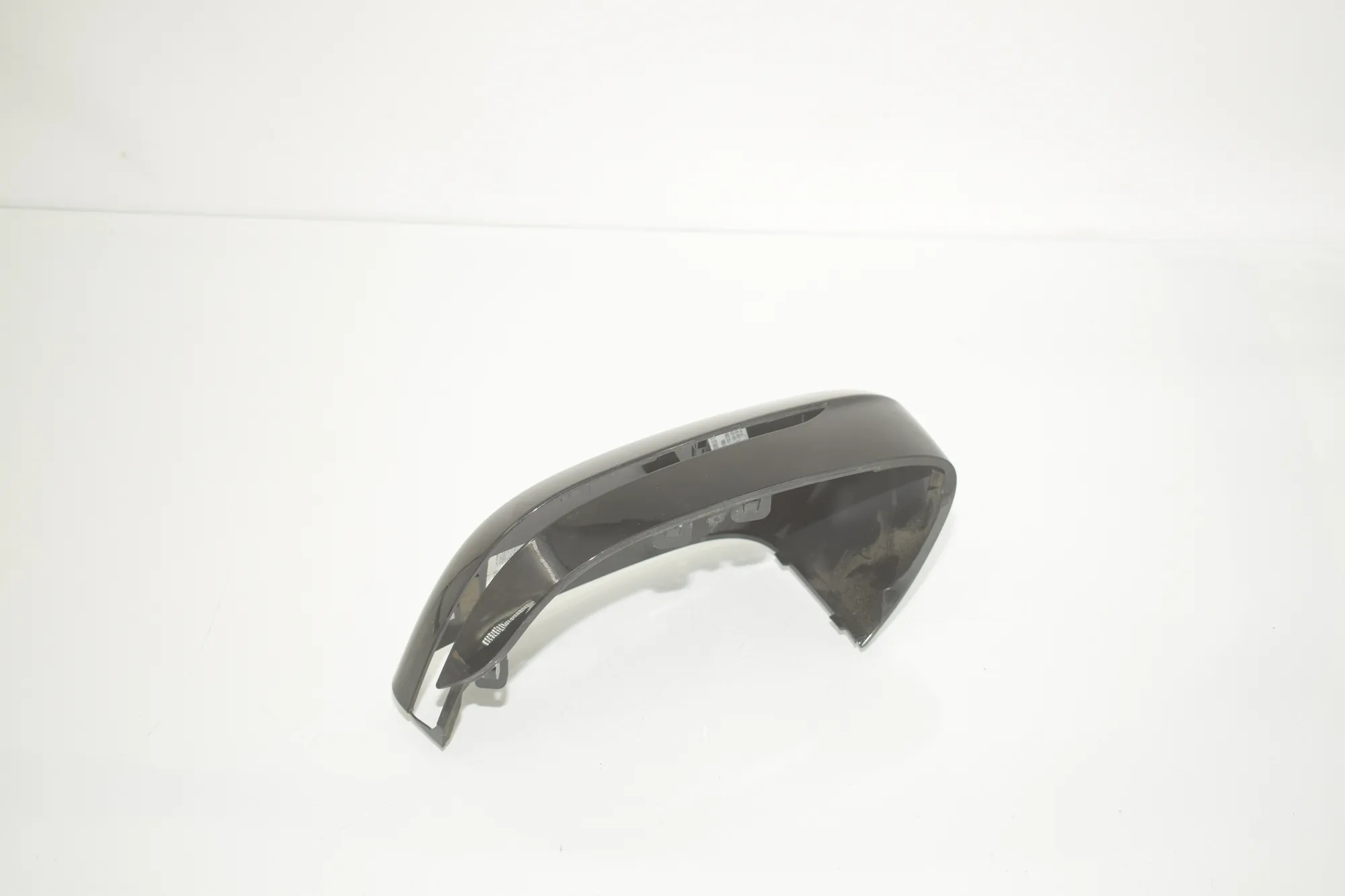 Front Right Mirror Trim – OEM 8491608 · BMW BMW 2 Coupe (G42, G87) 2021 – 4