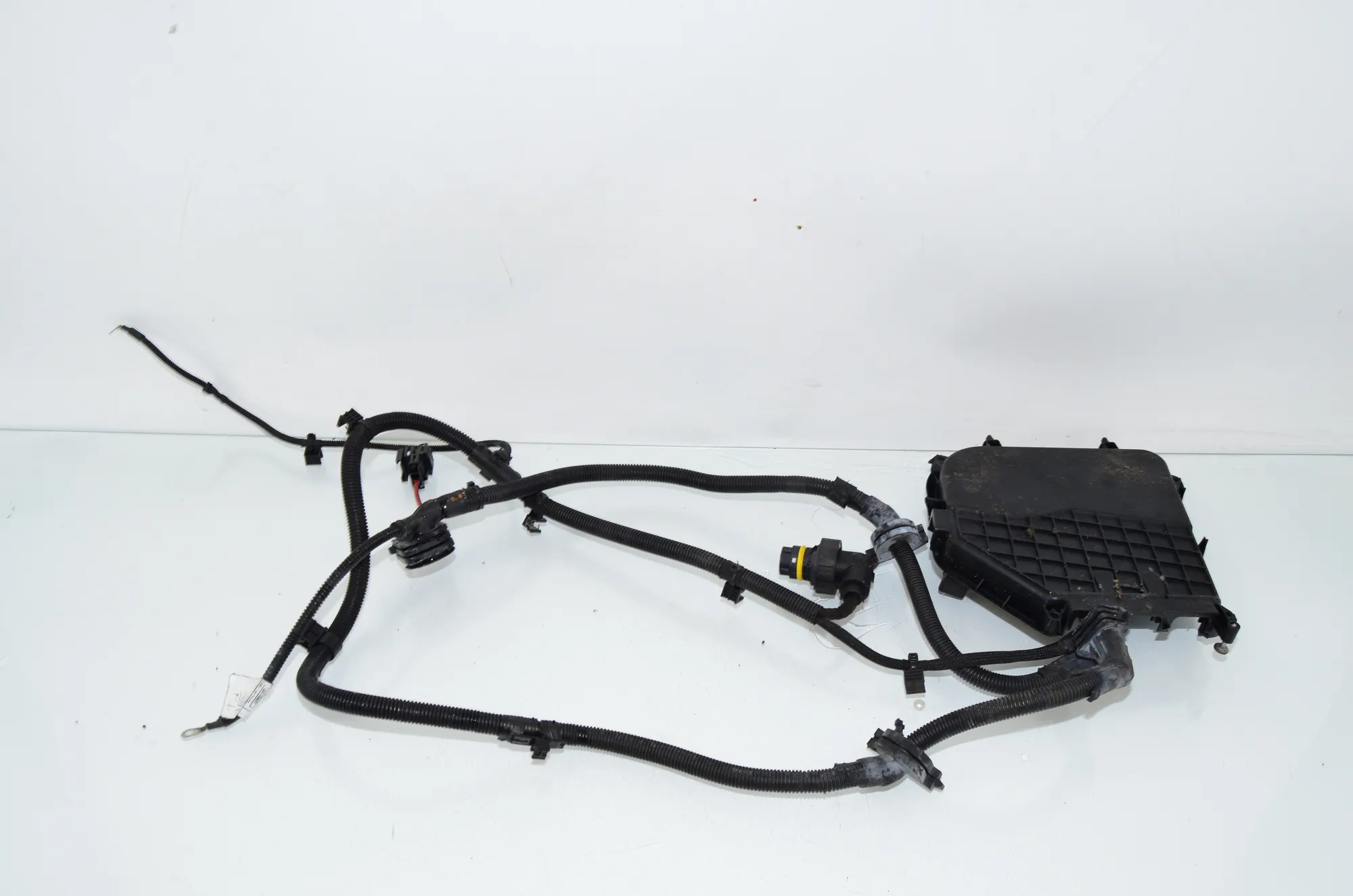 Engine Cable Harness – OEM 8515452 · BMW 5 Touring (F11) 530 d xDrive 2012 – 4
