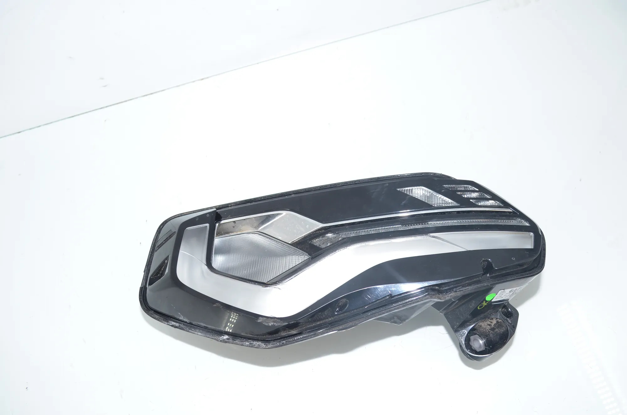 Rear Right Tail Light – OEM 8494328 · BMW BMW 2 Coupe (G42, G87) 2021