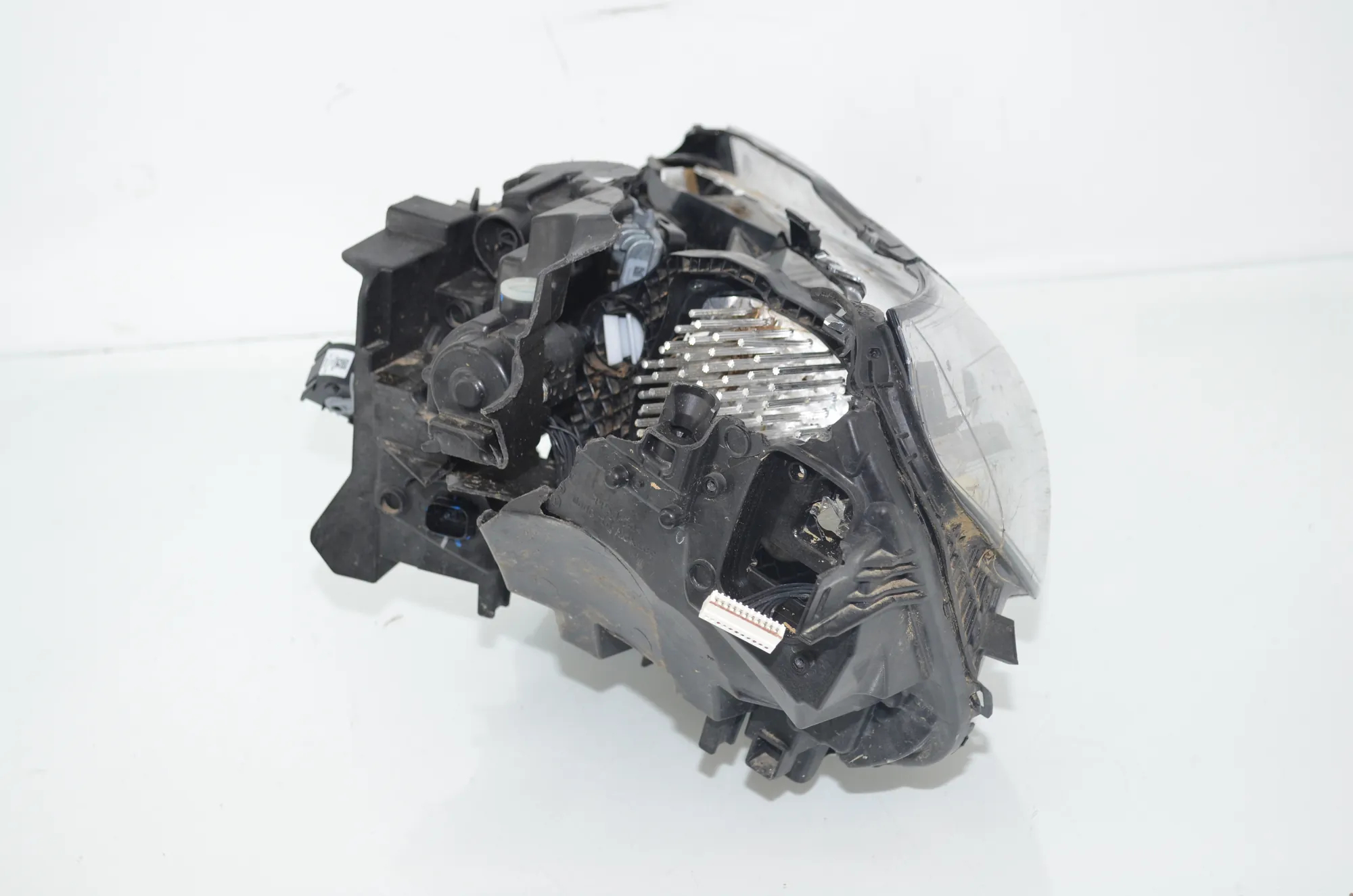 Front Right Headlight – OEM 5A03E38 · BMW BMW 2 Coupe (G42, G87) 2021 – 4