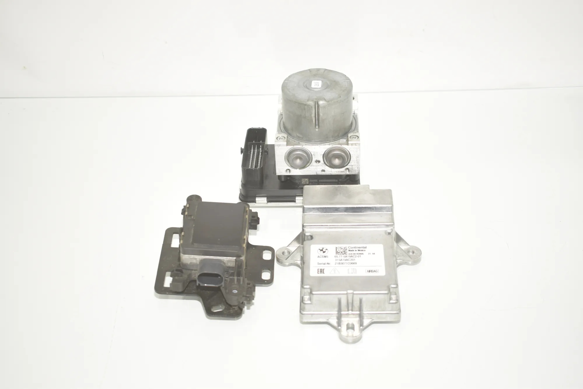 Distance Radar Sensor – OEM 5A19AC2 · BMW BMW 2 Coupe (G42, G87) 2021 – 2