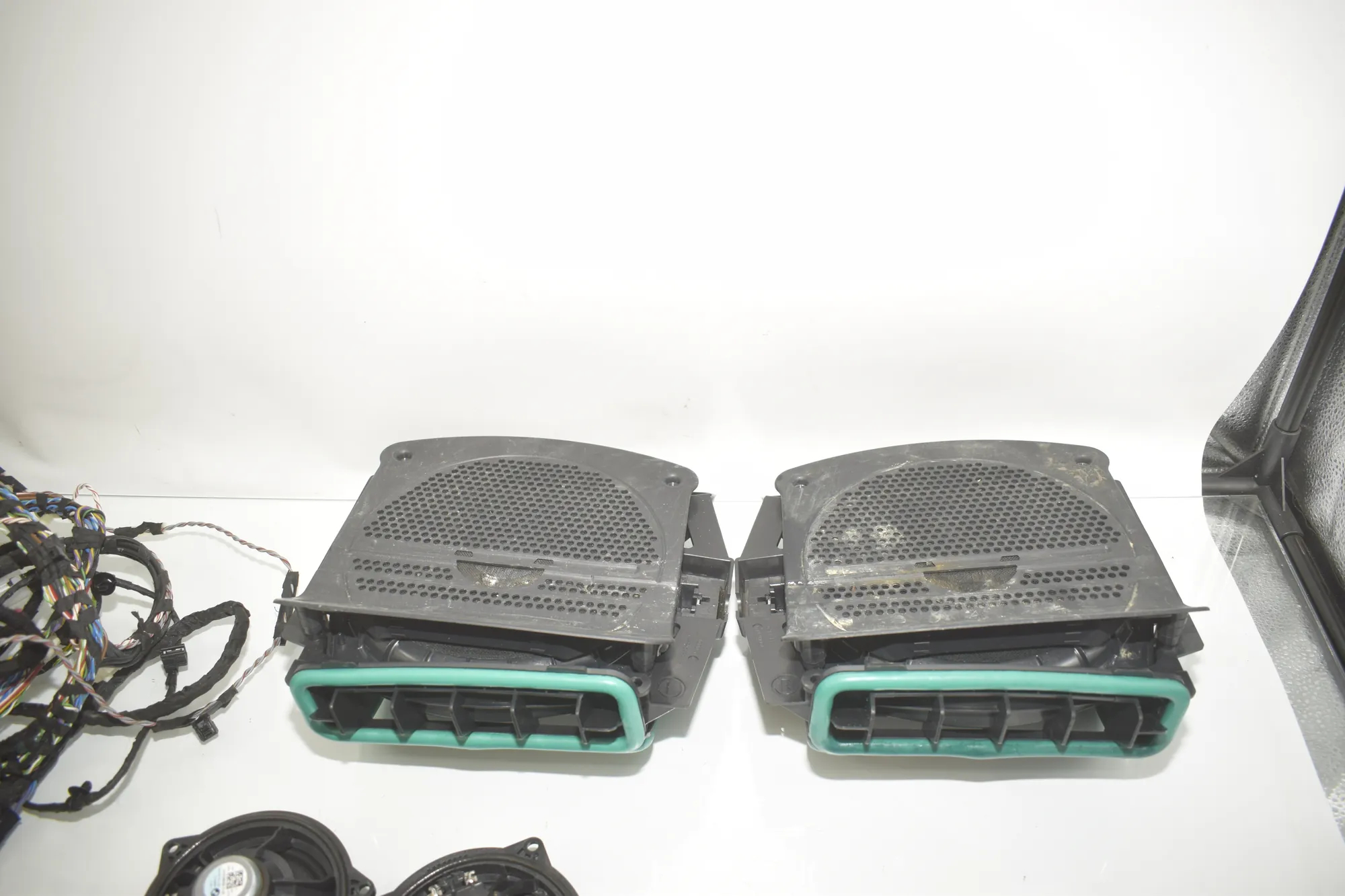 Sound Audio System Set – OEM 5A4CE63 · BMW BMW 2 Coupe (G42, G87) 2021 – 5
