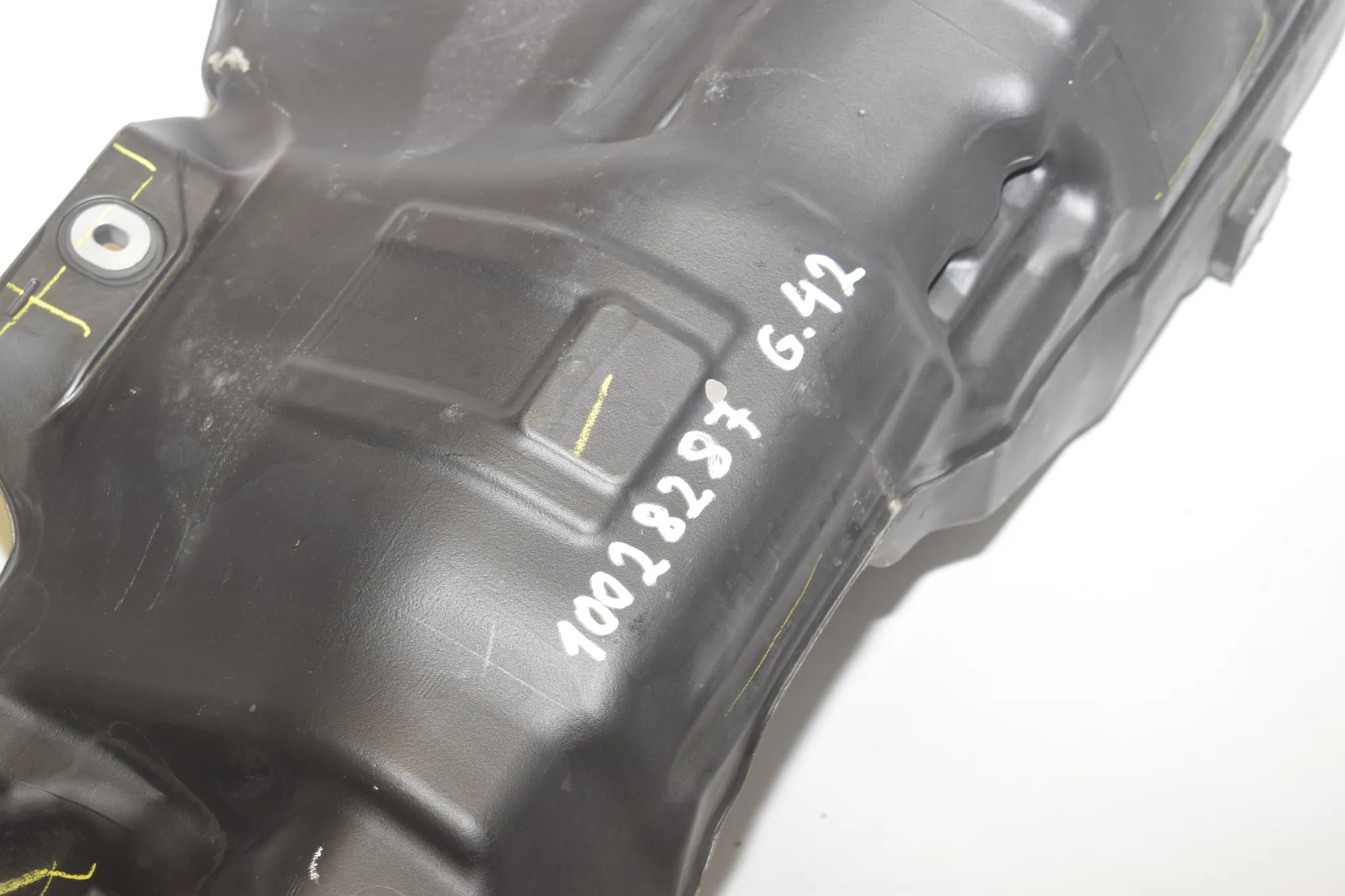 Fuel Tank – OEM 8740571 · BMW BMW 2 Coupe (G42, G87) 2021 – 5