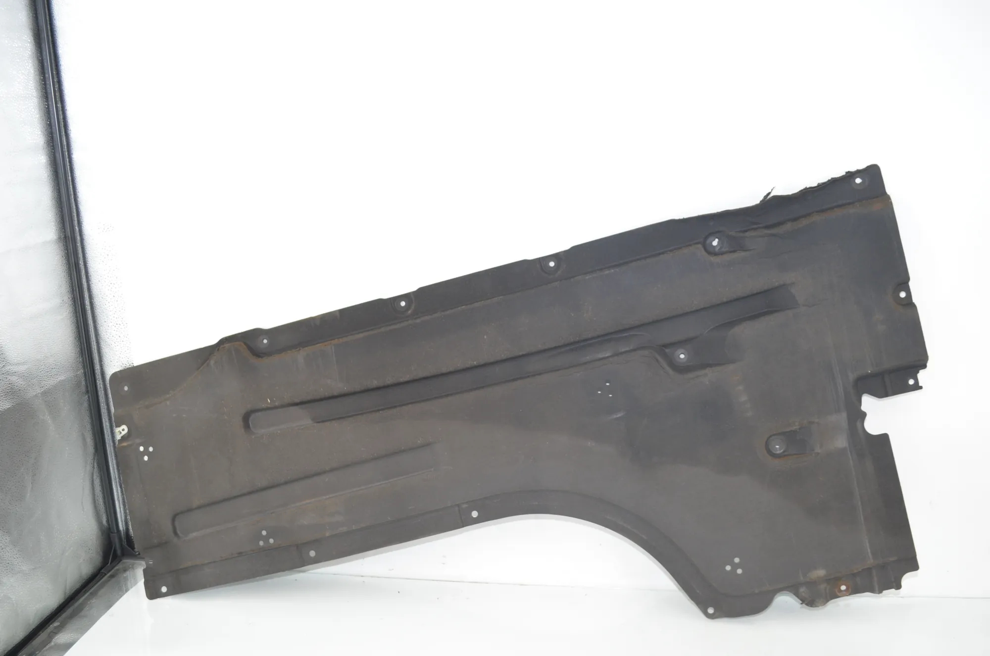 Left Side Underbody Cover – OEM 8493723 · BMW BMW 2 Coupe (G42, G87) 2021 – 2