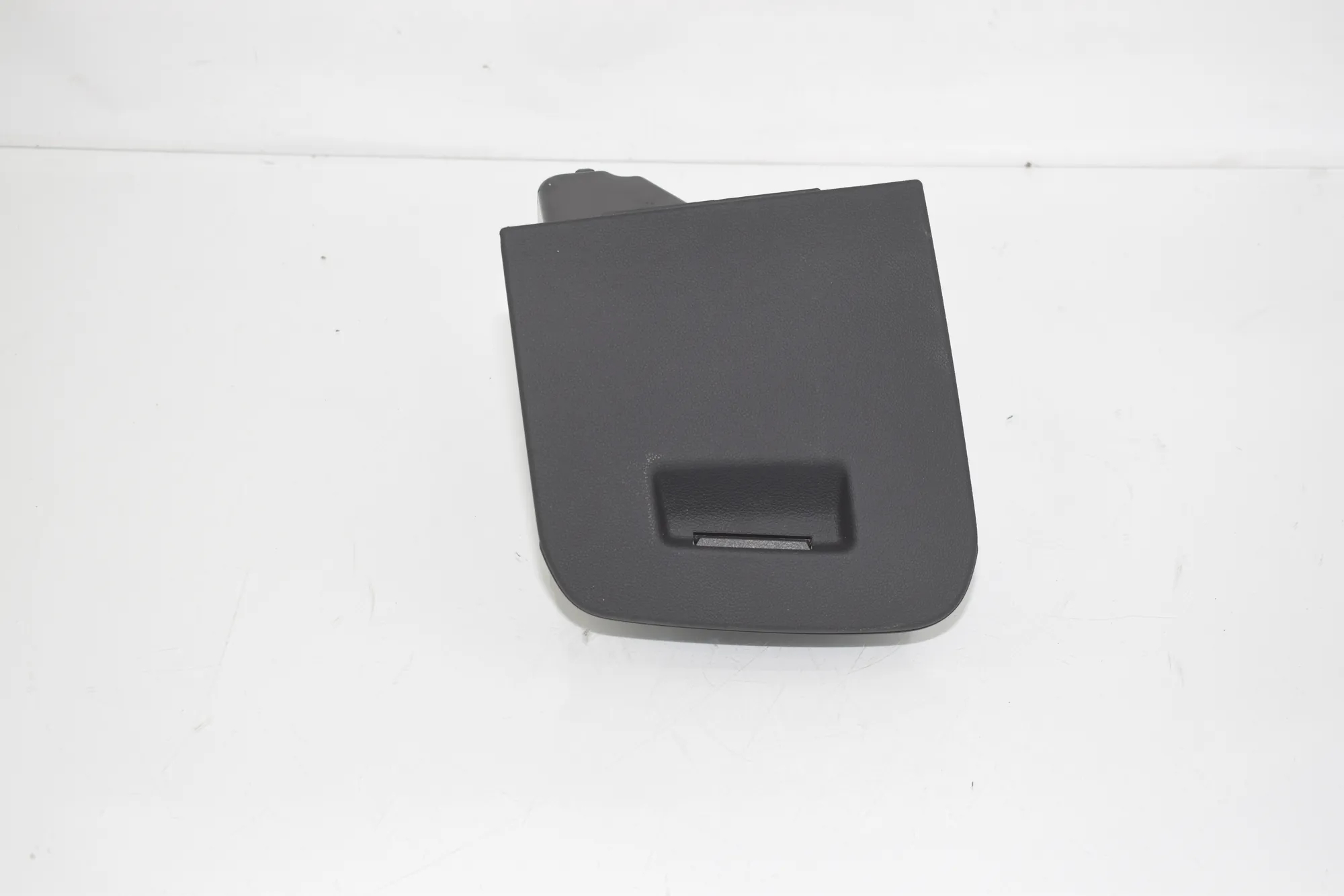 Glove Compartment – OEM 6999640 · BMW BMW 2 Coupe (G42, G87) 2021