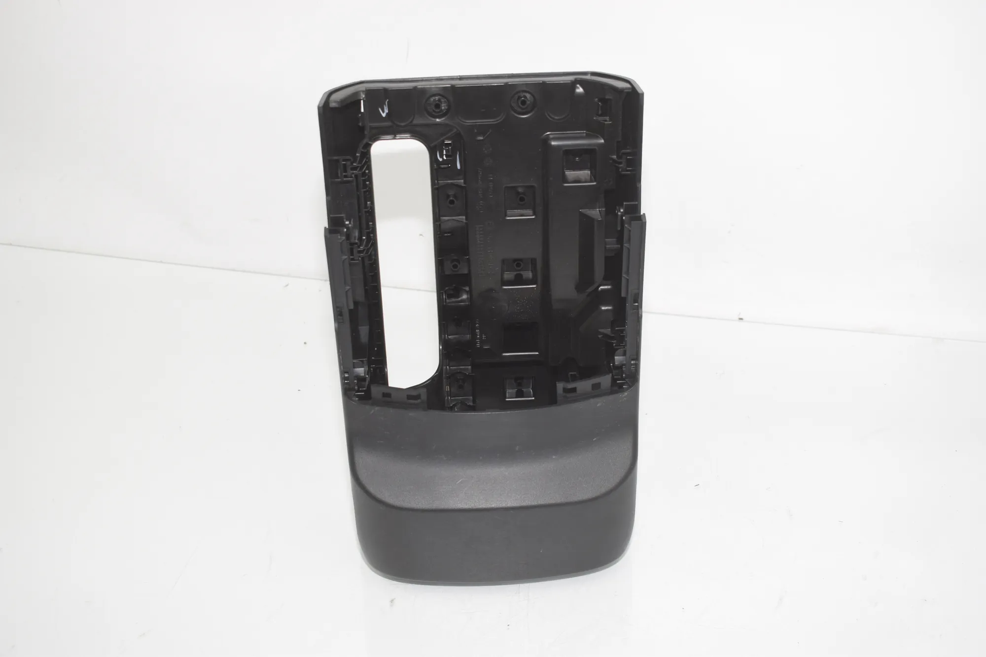 Steering Mechanism Trim – OEM 6805546 · BMW BMW 2 Coupe (G42, G87) 2021 – 4