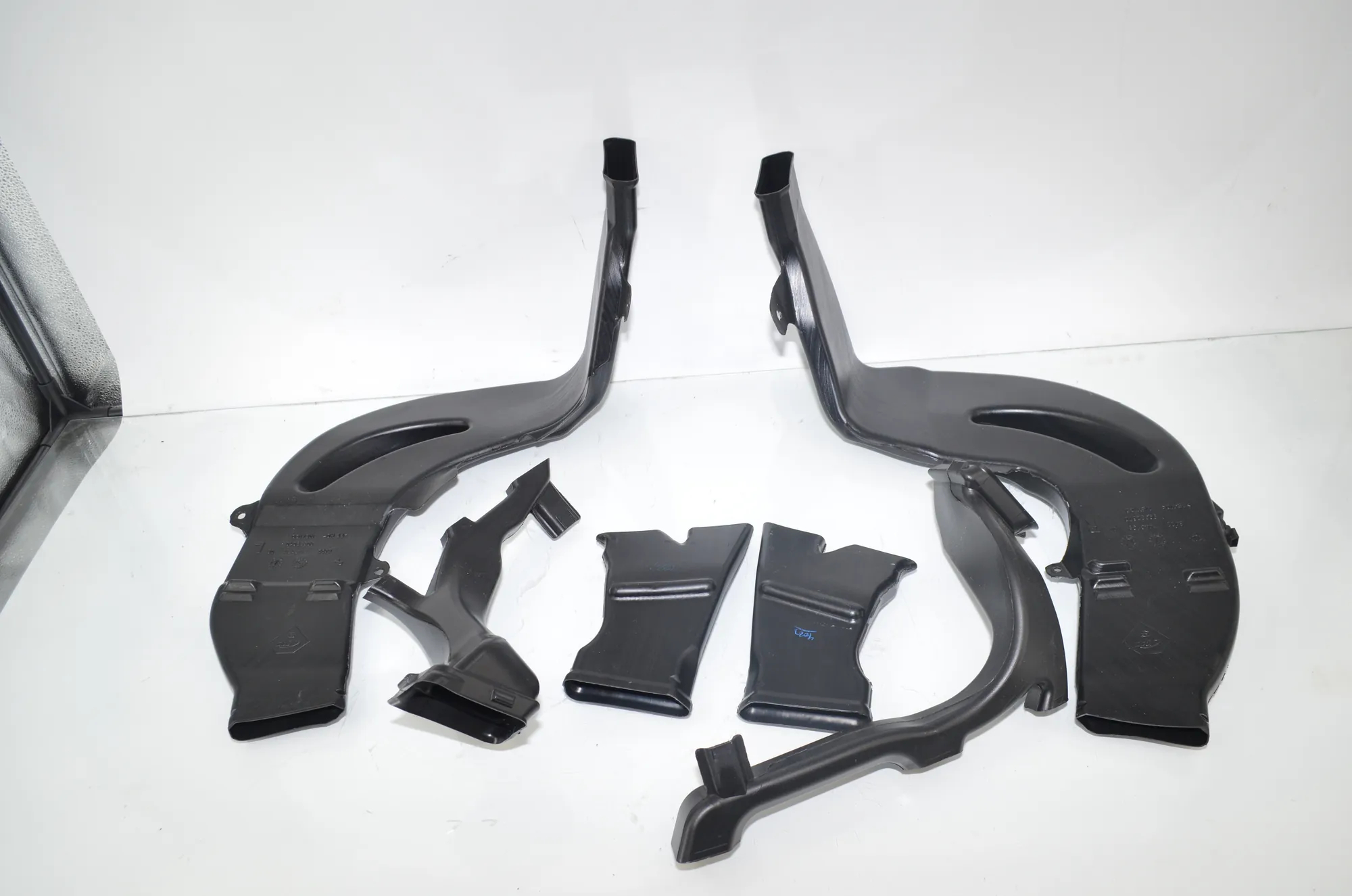 Interior Air Duct Channel – OEM 7443137 · BMW BMW 2 Coupe (G42, G87) 2021