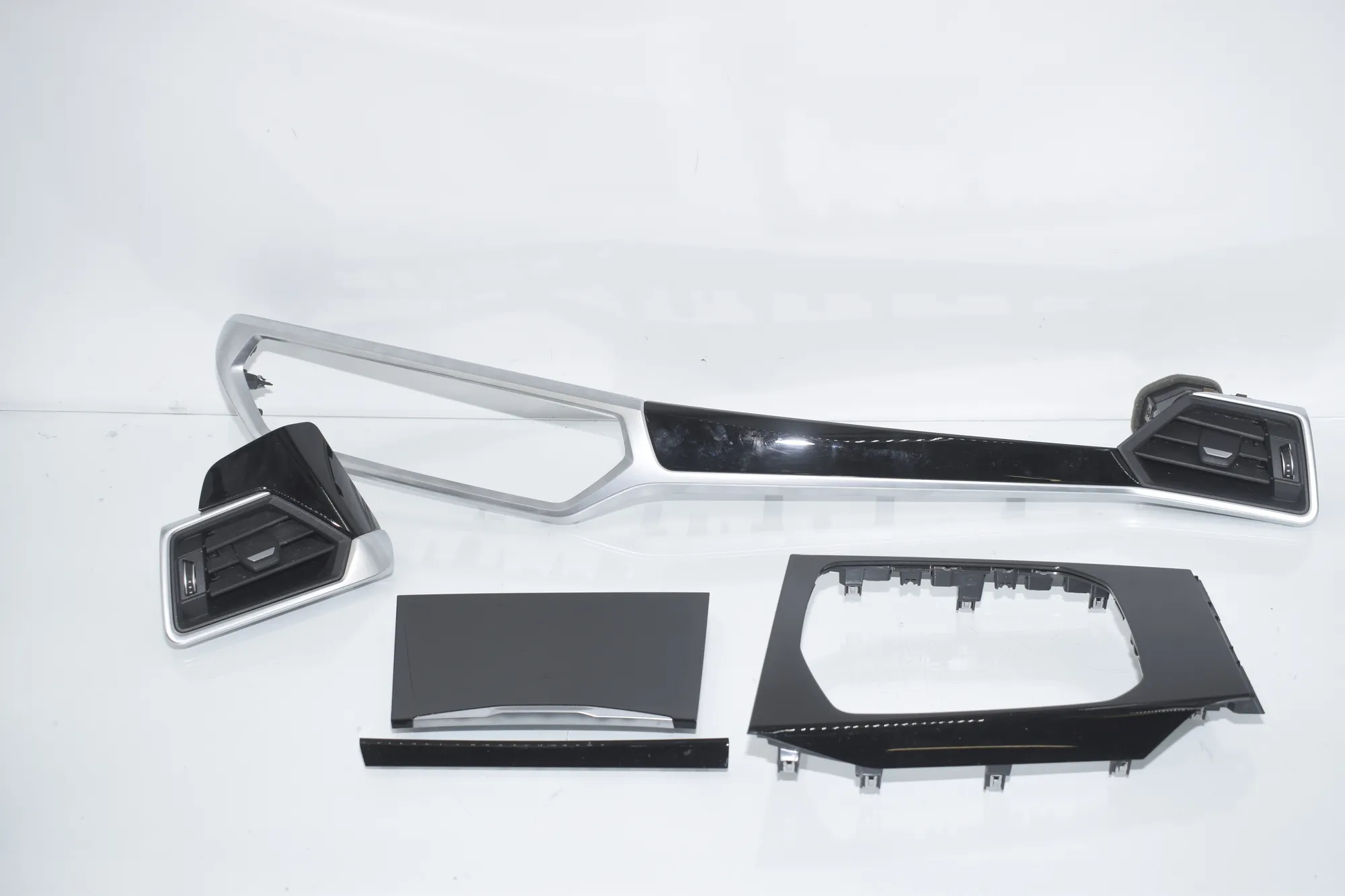 Interior Trim Strips Kit – OEM 5A0EF79 · BMW BMW 2 Coupe (G42, G87) 2021 – 3