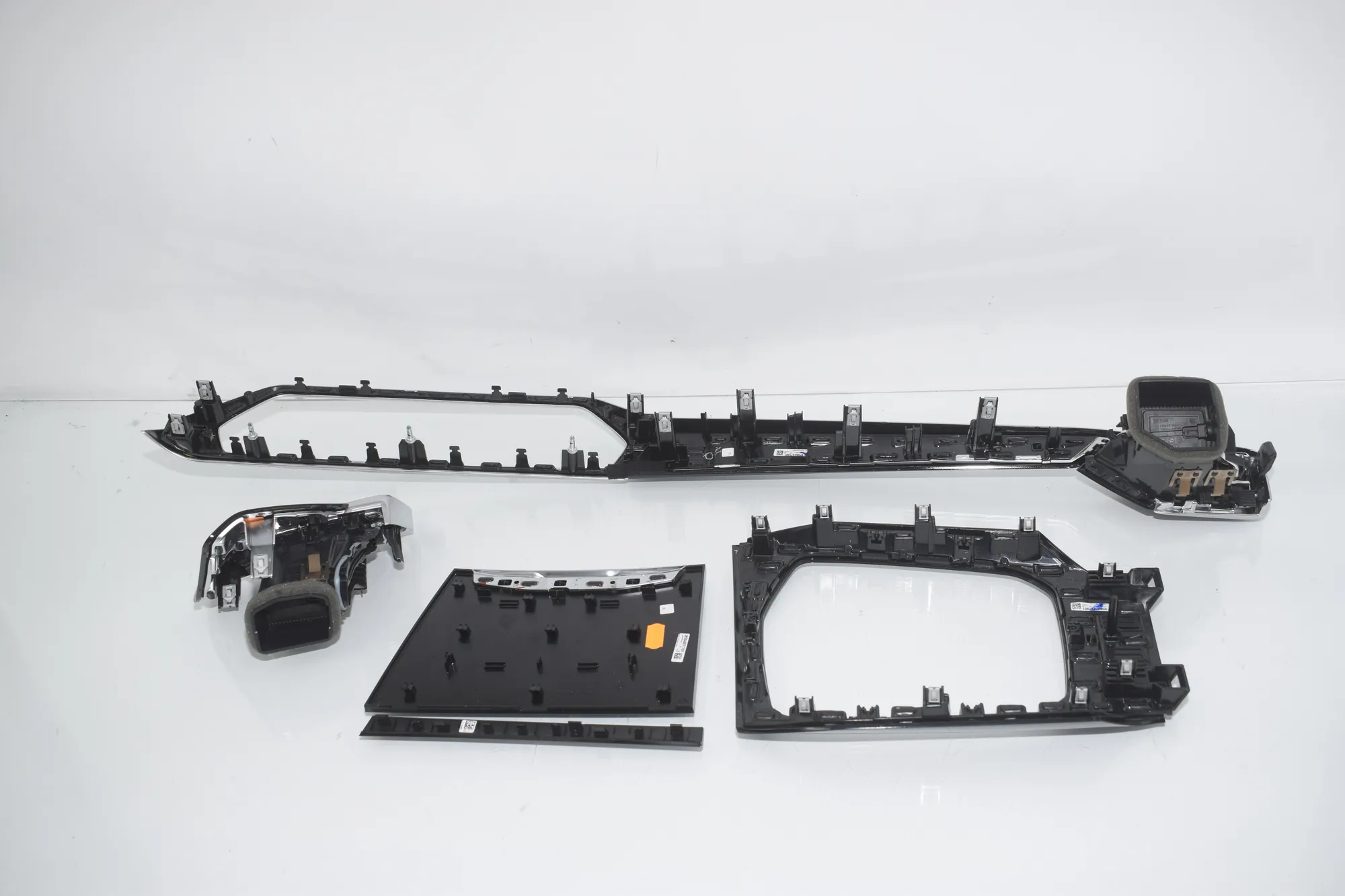 Interior Trim Strips Kit – OEM 5A0EF79 · BMW BMW 2 Coupe (G42, G87) 2021 – 4