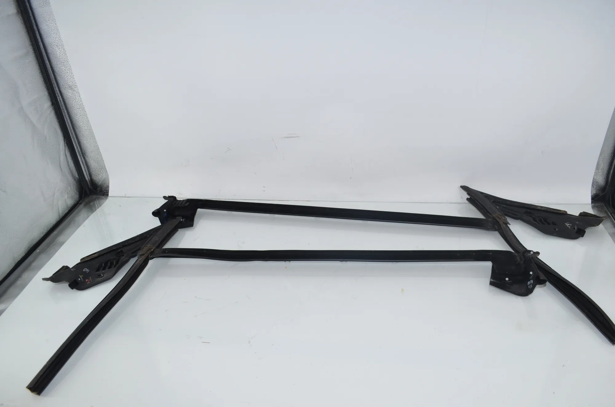 Front Right Door Seal Rubber – OEM 7482811 · BMW BMW 2 Coupe (G42, G87) 2021