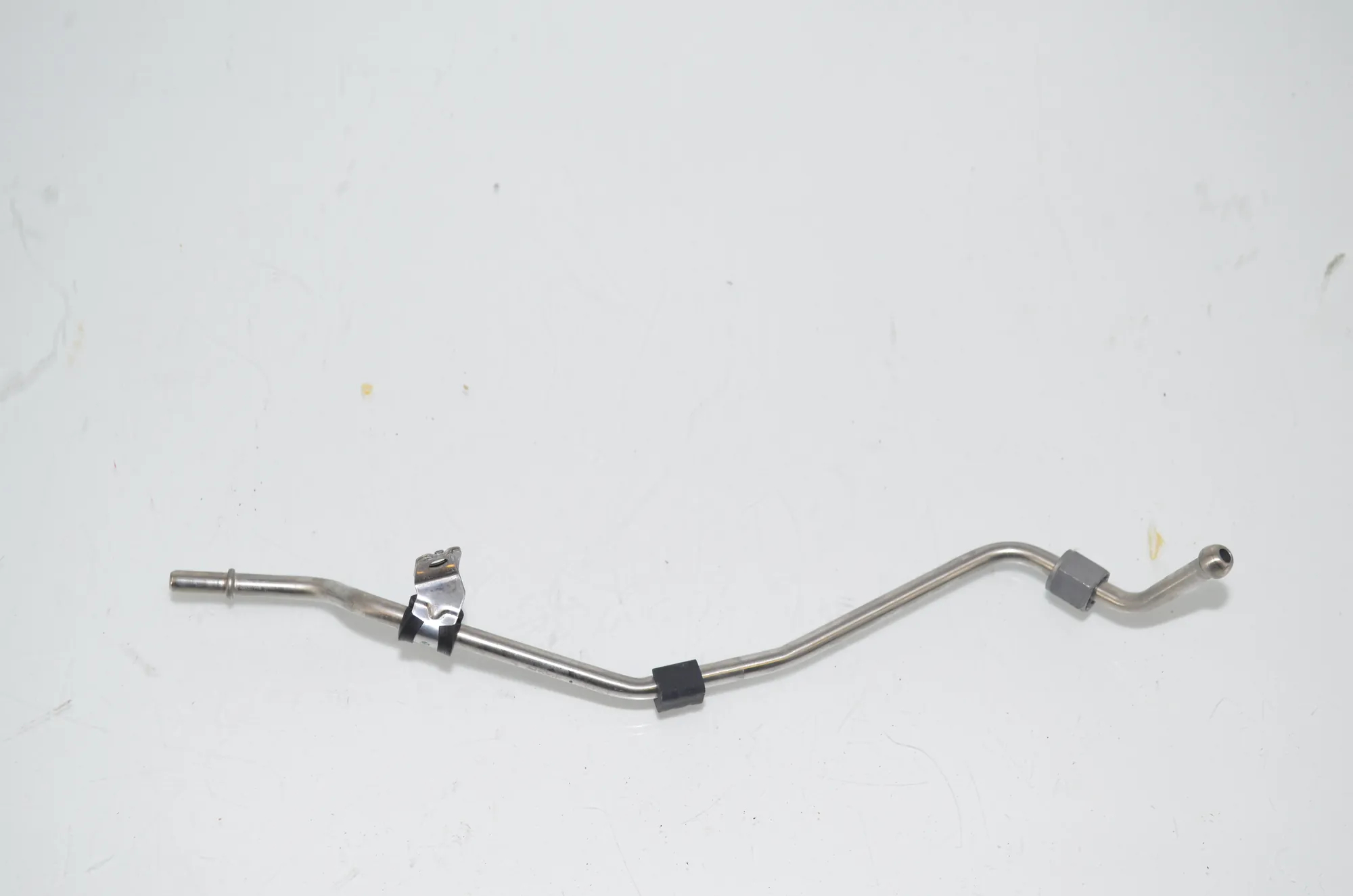Fuel Pipe – OEM 9452385 · BMW BMW 2 Coupe (G42, G87) 2021 – 2