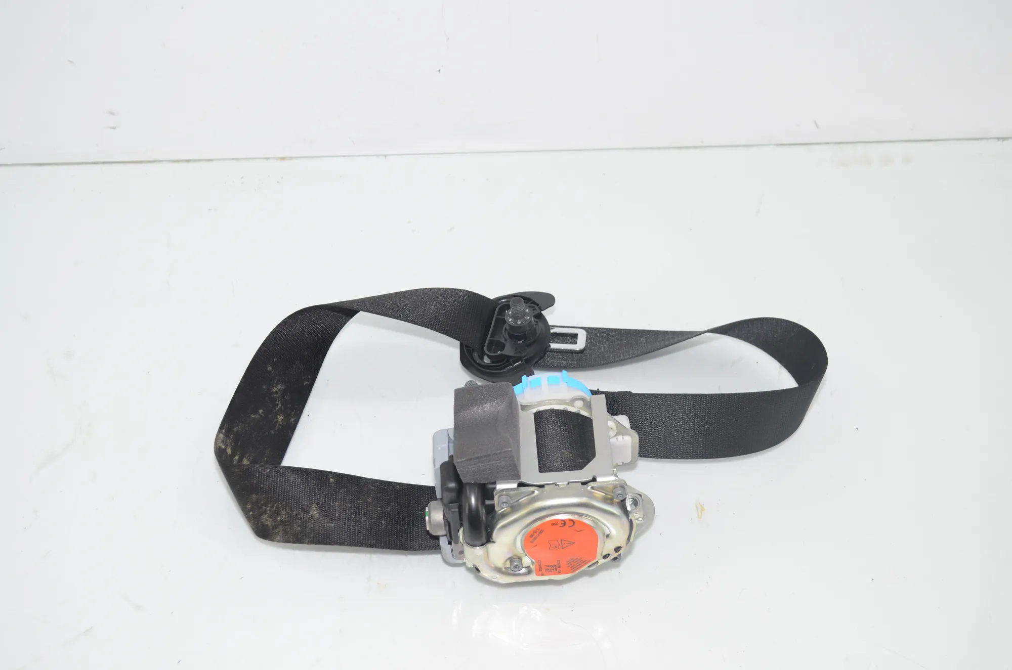 Front Right Seatbelt – OEM 5A14342 · BMW BMW 2 Coupe (G42, G87) 2021 – 2