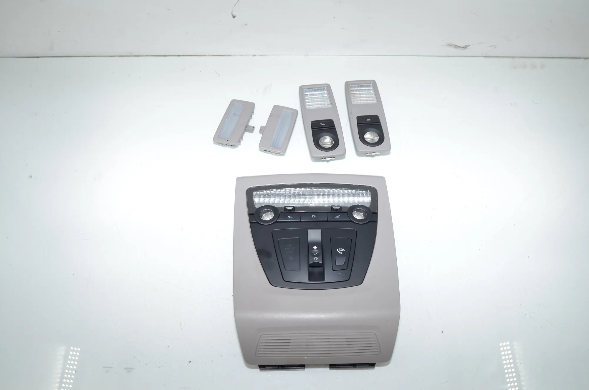Interior Lighting – OEM 9215620 · BMW 5 Touring (F11) 530 d 2011