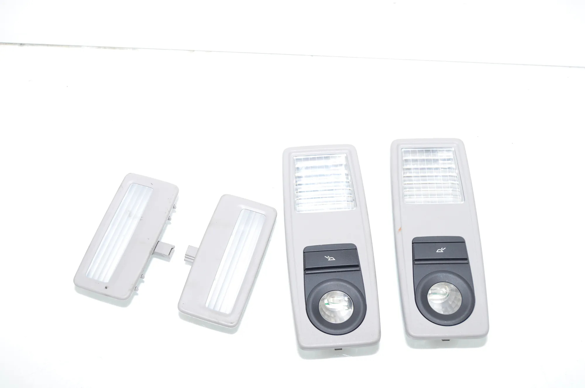 Interior Lighting – OEM 9215620 · BMW 5 Touring (F11) 530 d 2011 – 2