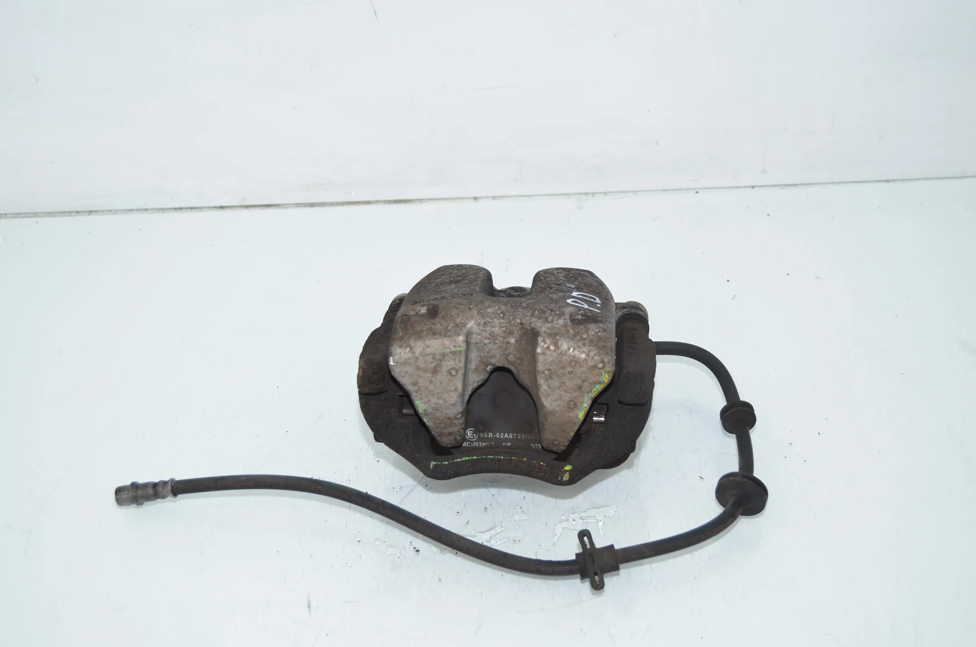 Front Right Brake Caliper – OEM 6872800 · BMW 5 Touring (G31) (2017 - -) 520 d 2019