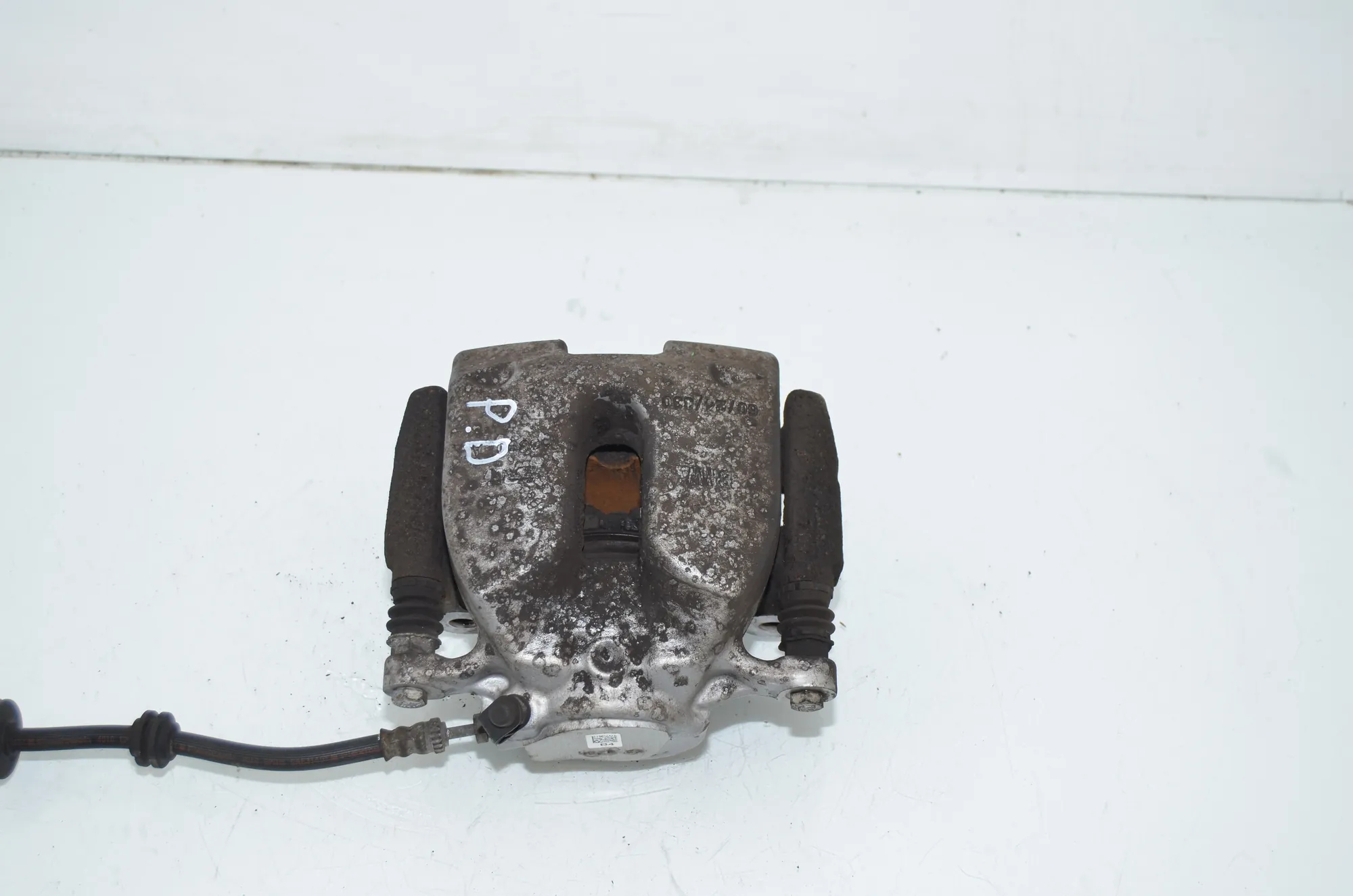 Front Right Brake Caliper – OEM 6872800 · BMW 5 Touring (G31) (2017 - -) 520 d 2019 – 2